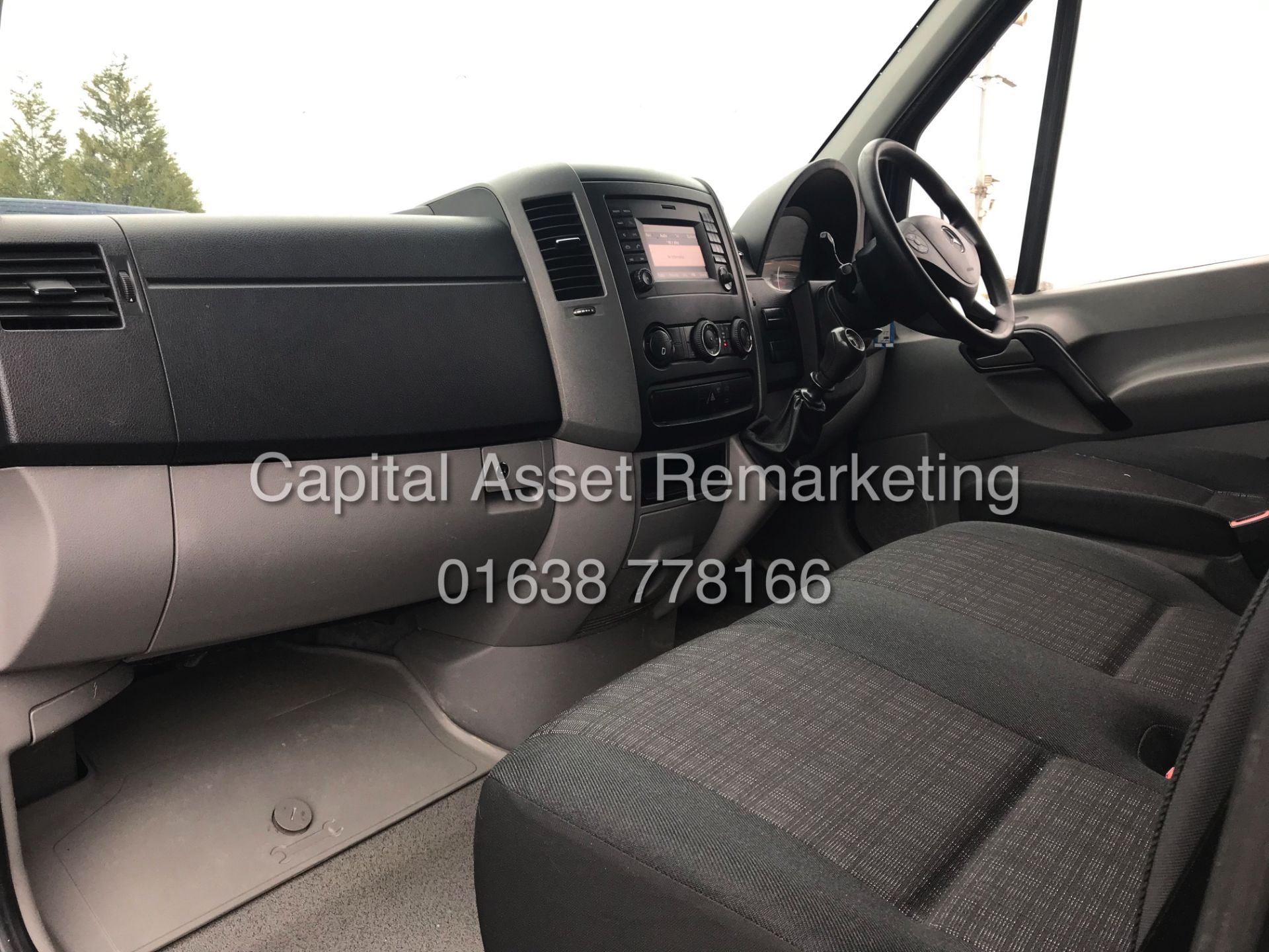 ON SALE MERCEDES SPRINTER 313CDI "130BHP - 6 SPEED" 1 OWNER (2016 MODEL)AIR CON - SAT NAV - CAMPER? - Image 14 of 15