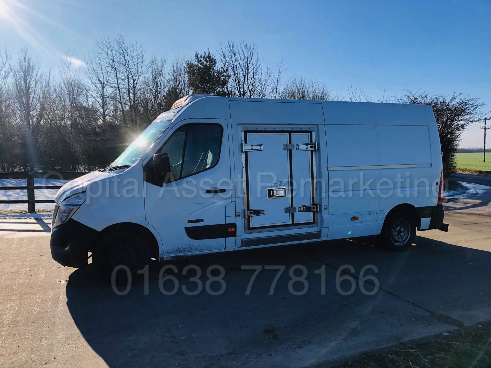 NISSAN NV400 *LWB - REFRIGERATED / PANEL VAN* (2015 MODEL) '2.3 DCI - 6 SPEED' *THERMO KING* - Image 2 of 27