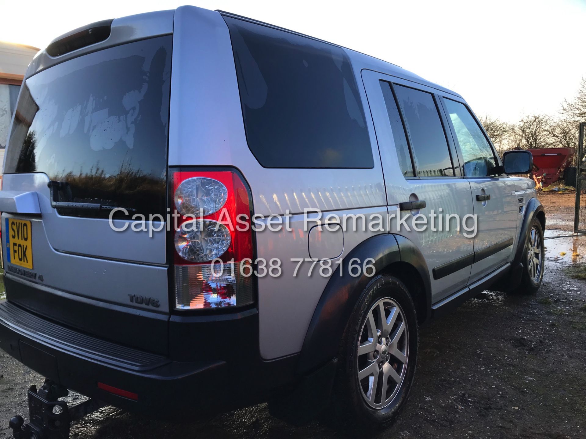 On Sale LAND ROVER DISCOVERY 4 2.7TDV6 AUTO "COMMERCIAL" MASSIVE SPEC (10 REG) SAT NAV - LEATHER - Bild 5 aus 10