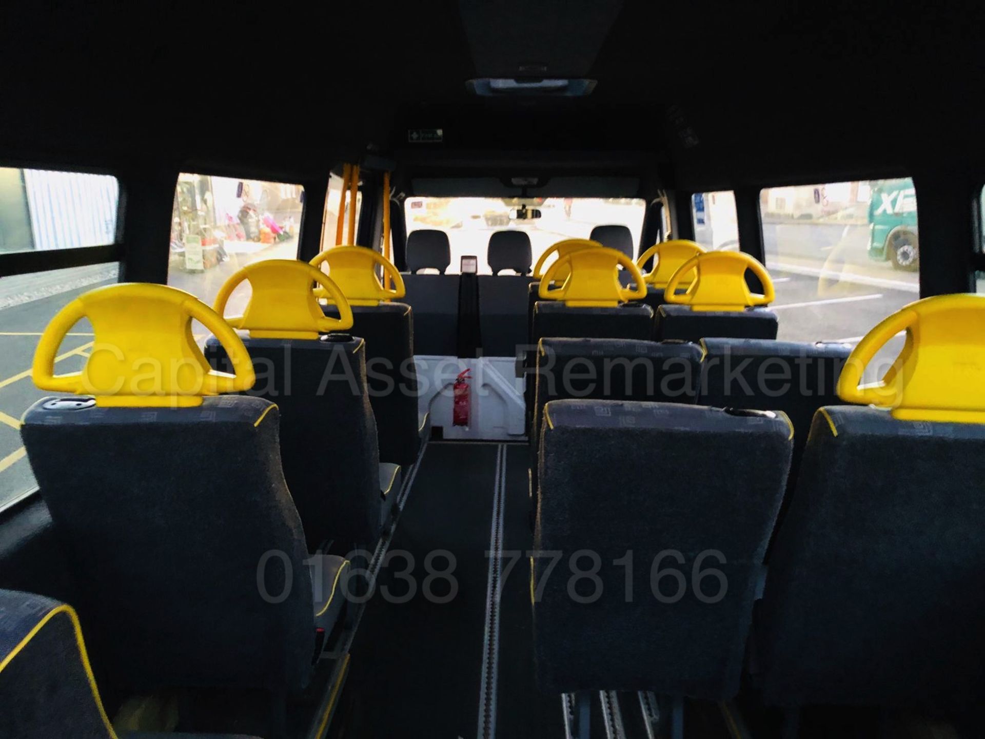 MERCEDES SPRINTER 411 CDI *LWB - 16 SEATER MINI-BUS* (2006) 'QUICK RELEASE SEATS - WHEEL CHAIR LIFT* - Image 16 of 24