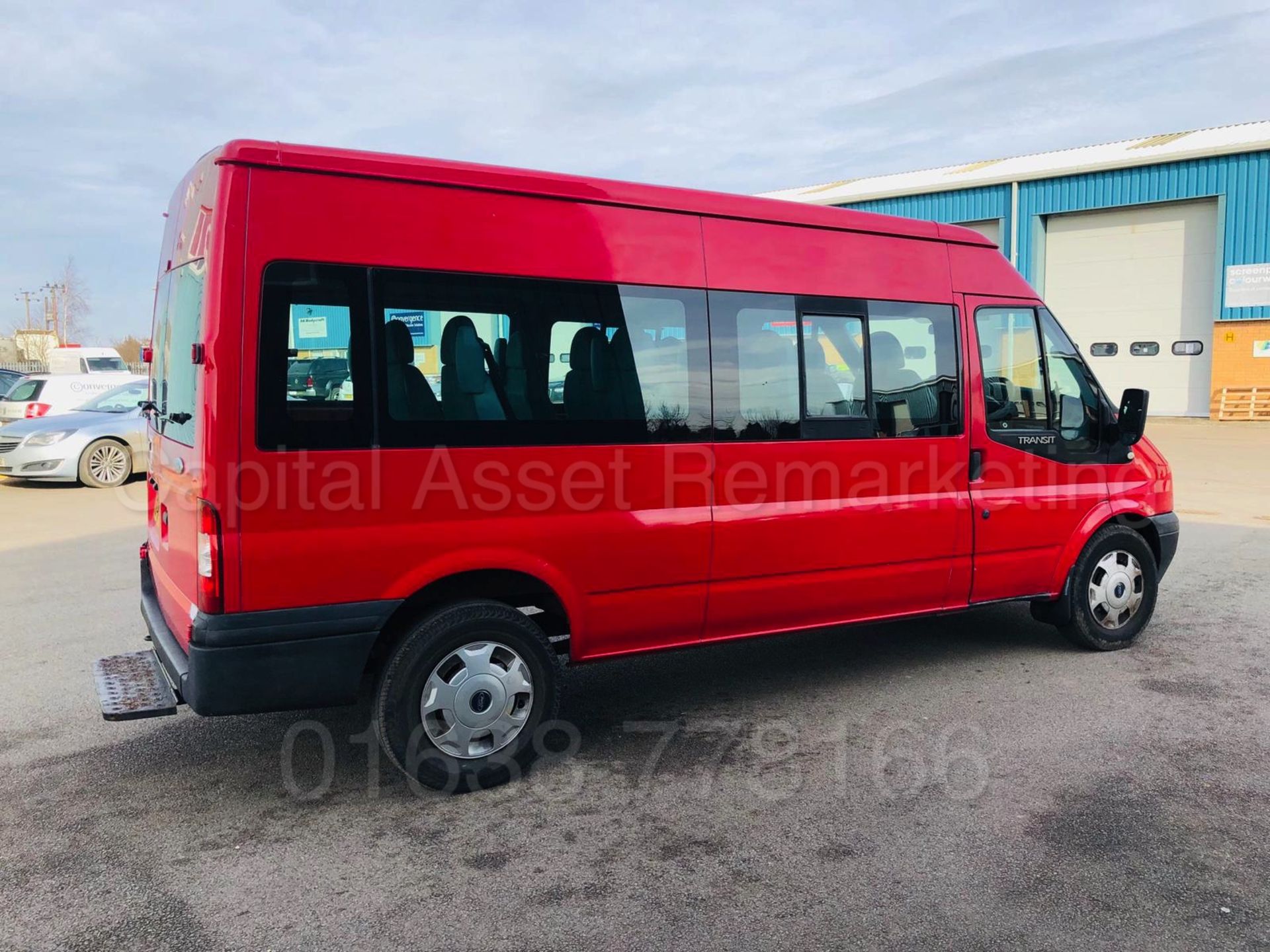 FORD TRANSIT *LWB - 15 SEATER MINI-BUS* (2008 MODEL) '2.4 TDCI - 100 BHP - 5 SPEED' - Image 9 of 31