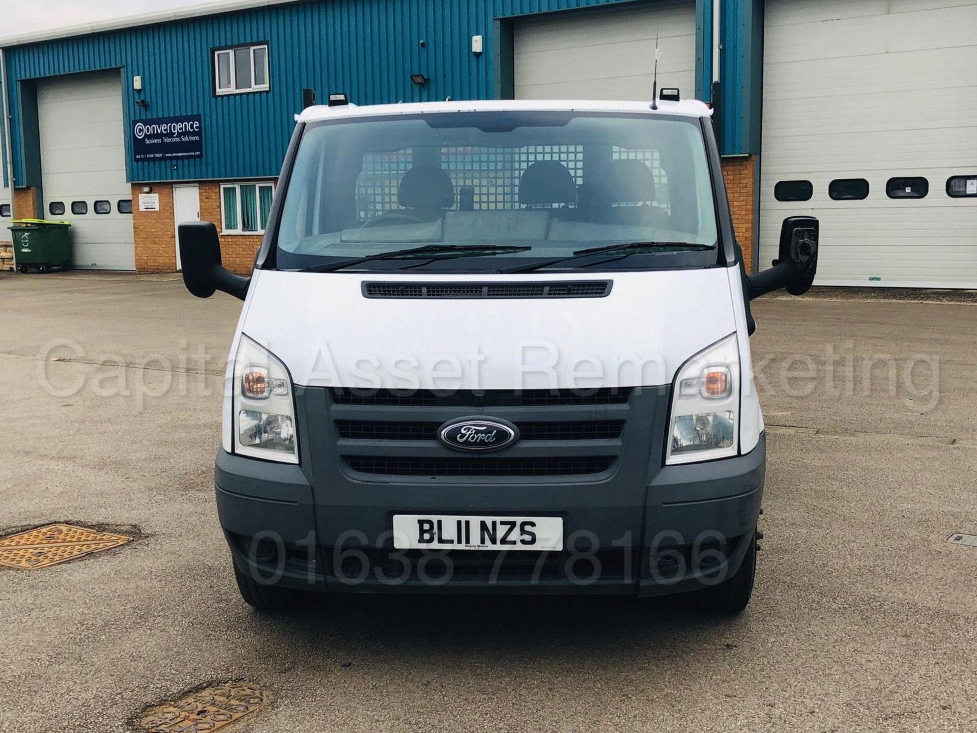 FORD TRANSIT 140 T350M RWD *SINGLE CAB - TIPPER* (2011) '2.4 TDCI - 140 BHP - 6 SPEED' **3500 KG** - Image 4 of 25