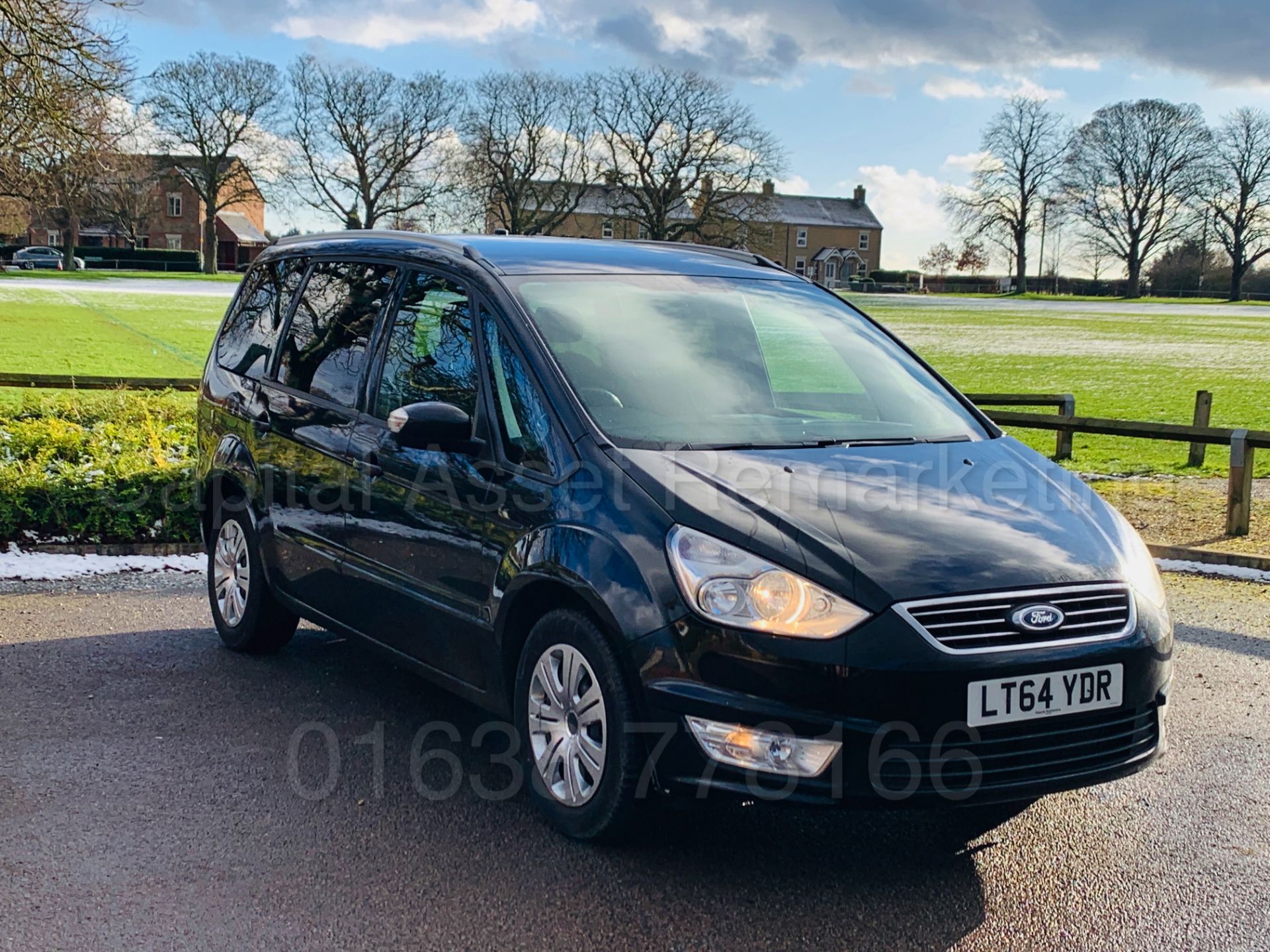 FORD GALAXY **ZETEC** 7 SEATER MPV (2015 MODEL) 2.0 TDCI - 140 BHP - AUTO POWER SHIFT (1 OWNER) - Bild 3 aus 40