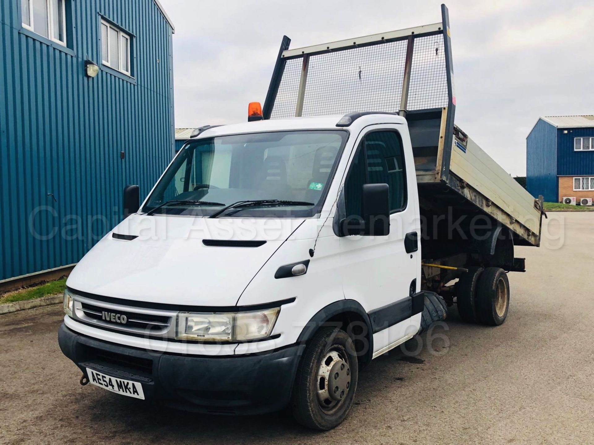 IVECO DAILY 35C12 *LCV - TIPPER TRUCK* (2005) '2.3 DIESEL - 115 BHP - 5 SPEED' **3500 KG** (NO VAT) - Image 3 of 17