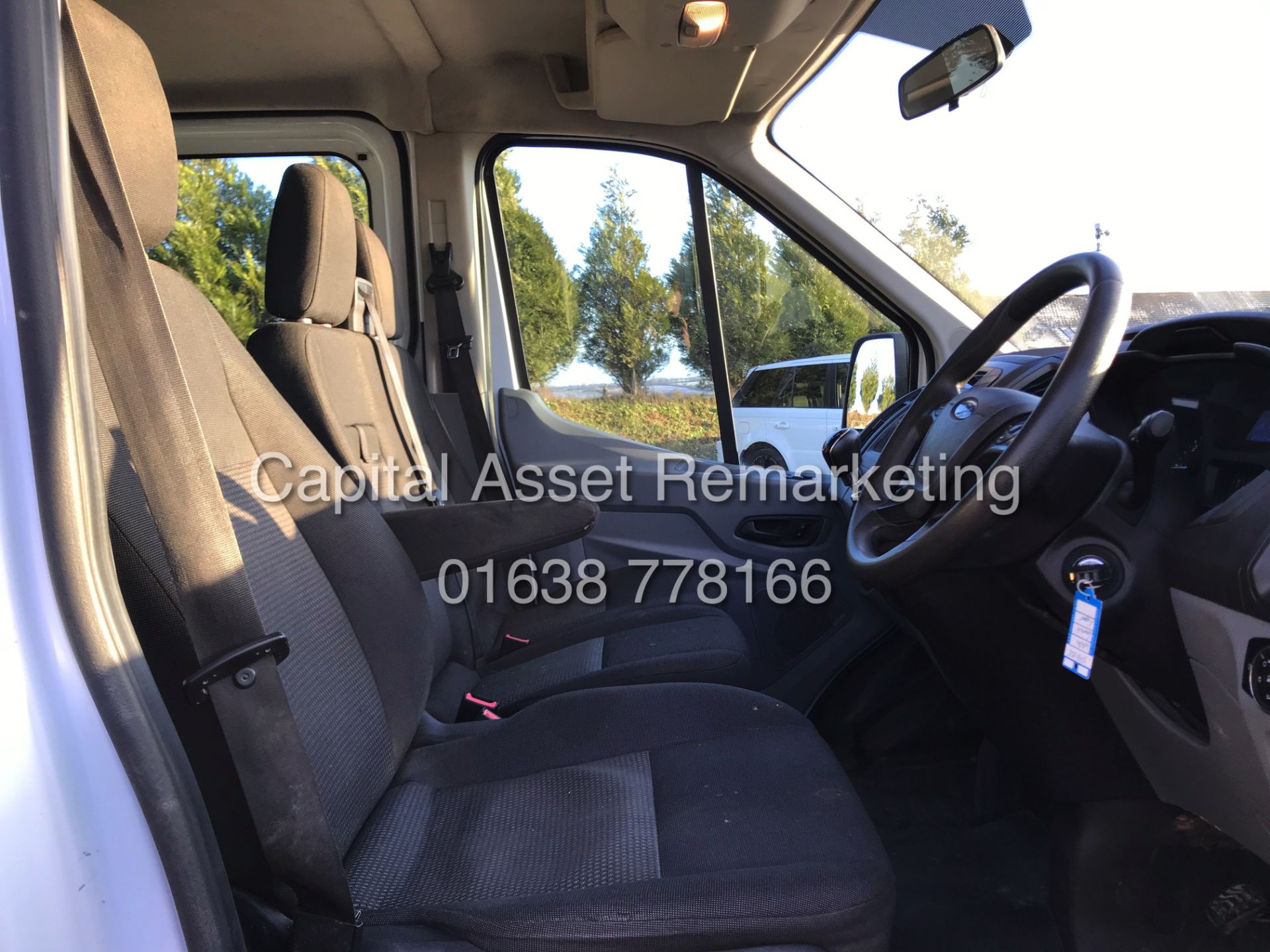 FORD TRANSIT 2.2TDCI T350 "125PSI* TIPPER (16 REG-NEW SHAPE) 1 OWNER -DOUBLE CAB / 4 DOOR / 7 SEATER - Image 9 of 16