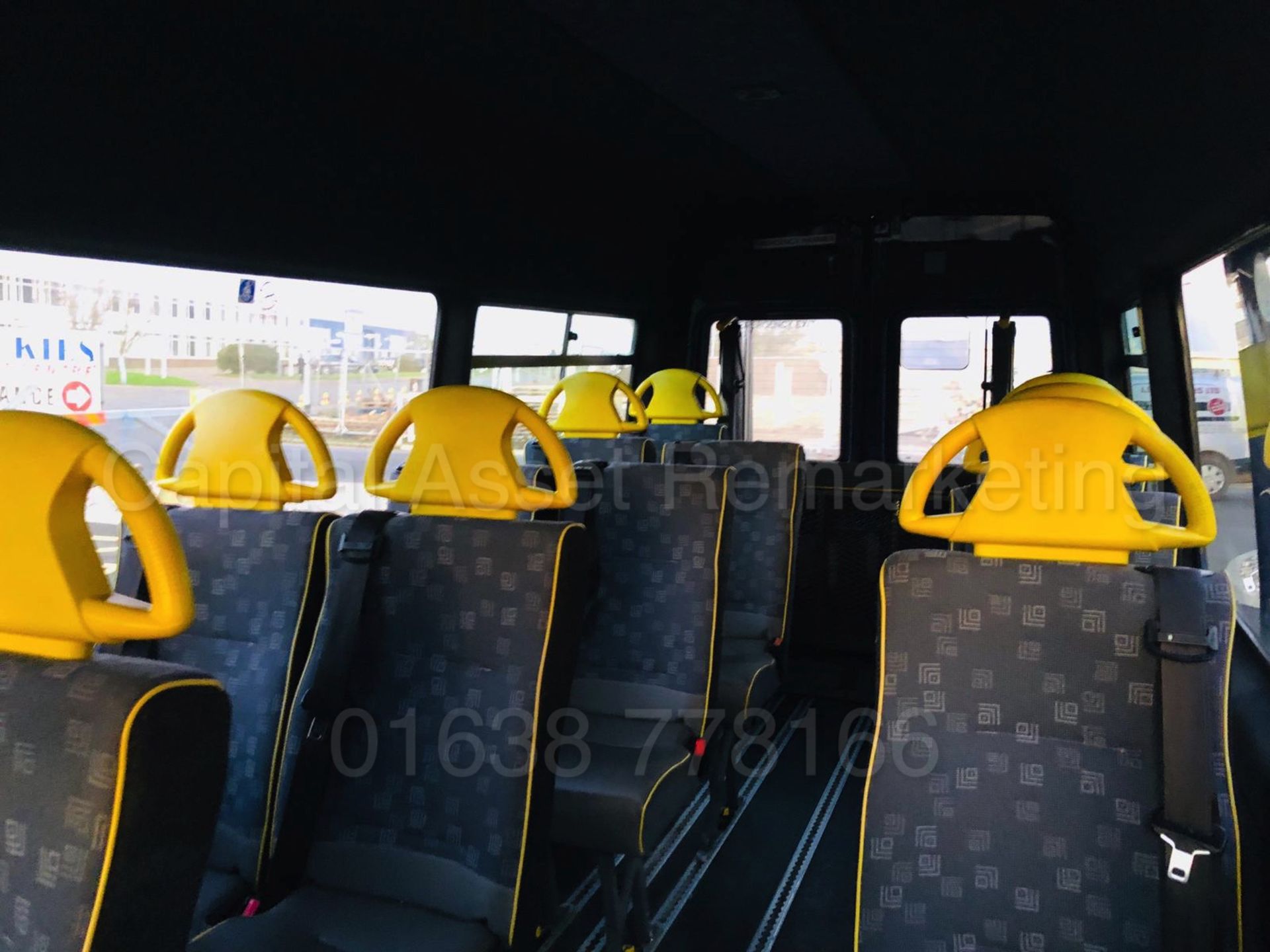 MERCEDES SPRINTER 411 CDI *LWB - 16 SEATER MINI-BUS* (2006) 'QUICK RELEASE SEATS - WHEEL CHAIR LIFT* - Image 14 of 24