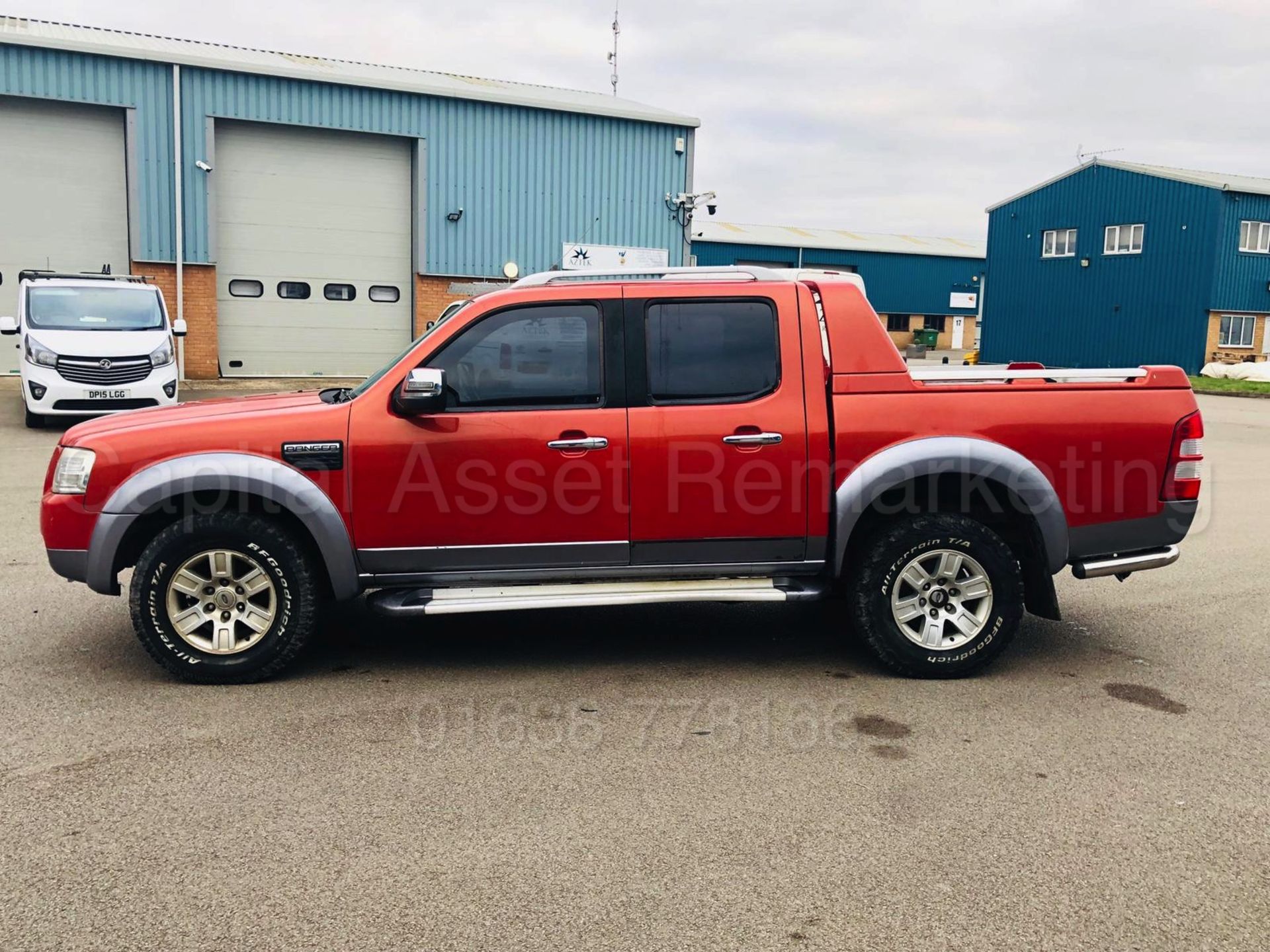 (On Sale) FORD RANGER *WILDTRAK EDITION* D/CAB PICK-UP (57 REG) '3.0 TDCI - 5 SPEED' **AIR CON** - Bild 6 aus 26