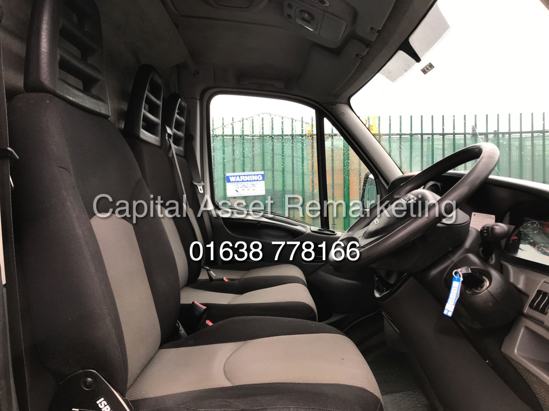 IVECO DAILY 2.3TD 35S11 (2013 REG) ONLY 1 OWNER **IDEAL FOR CAMPER / MOTO-X CONVERSION** - Image 6 of 11
