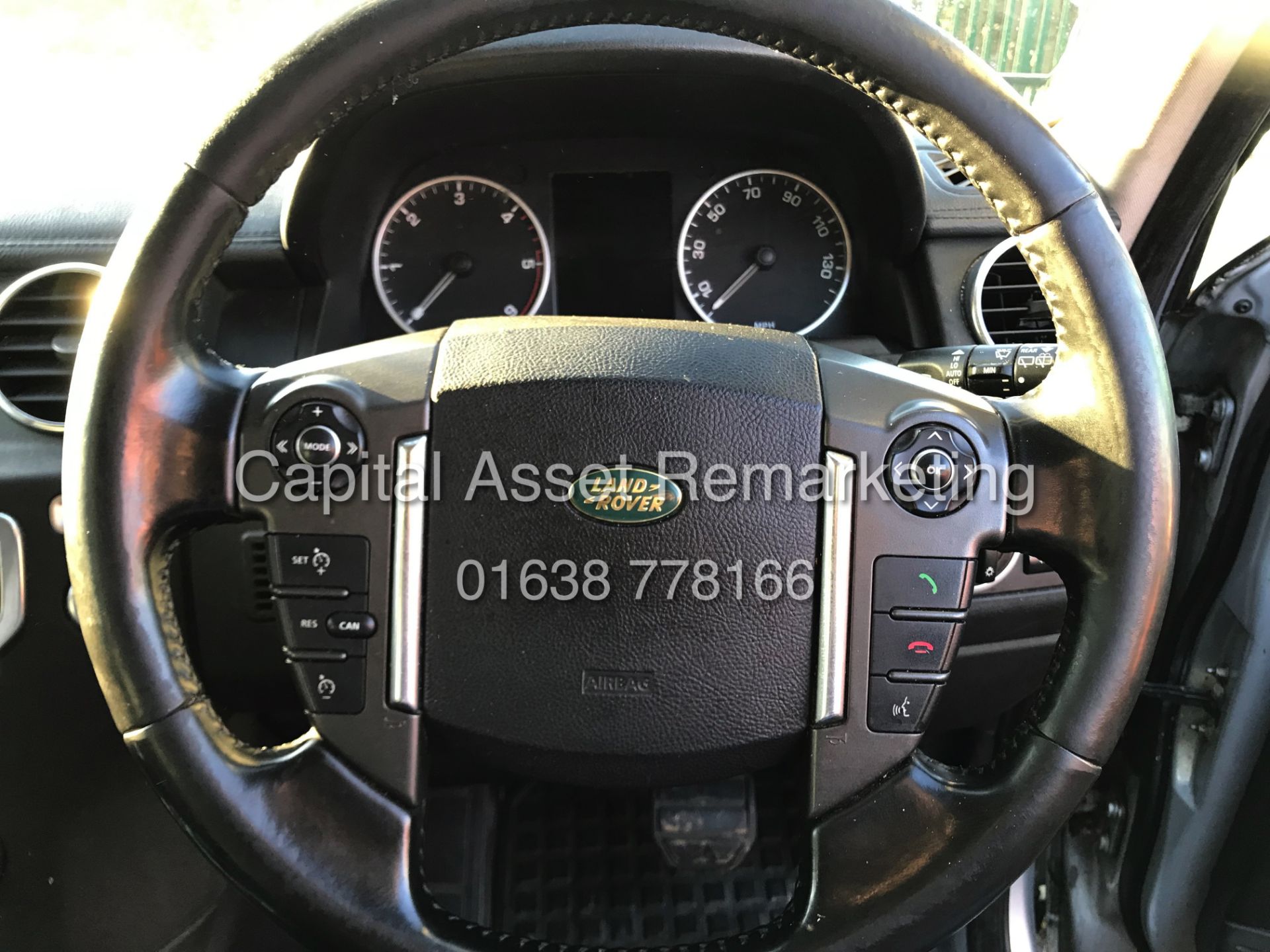 On Sale LAND ROVER DISCOVERY 4 2.7TDV6 AUTO "COMMERCIAL" MASSIVE SPEC (10 REG) SAT NAV - LEATHER - Image 8 of 10