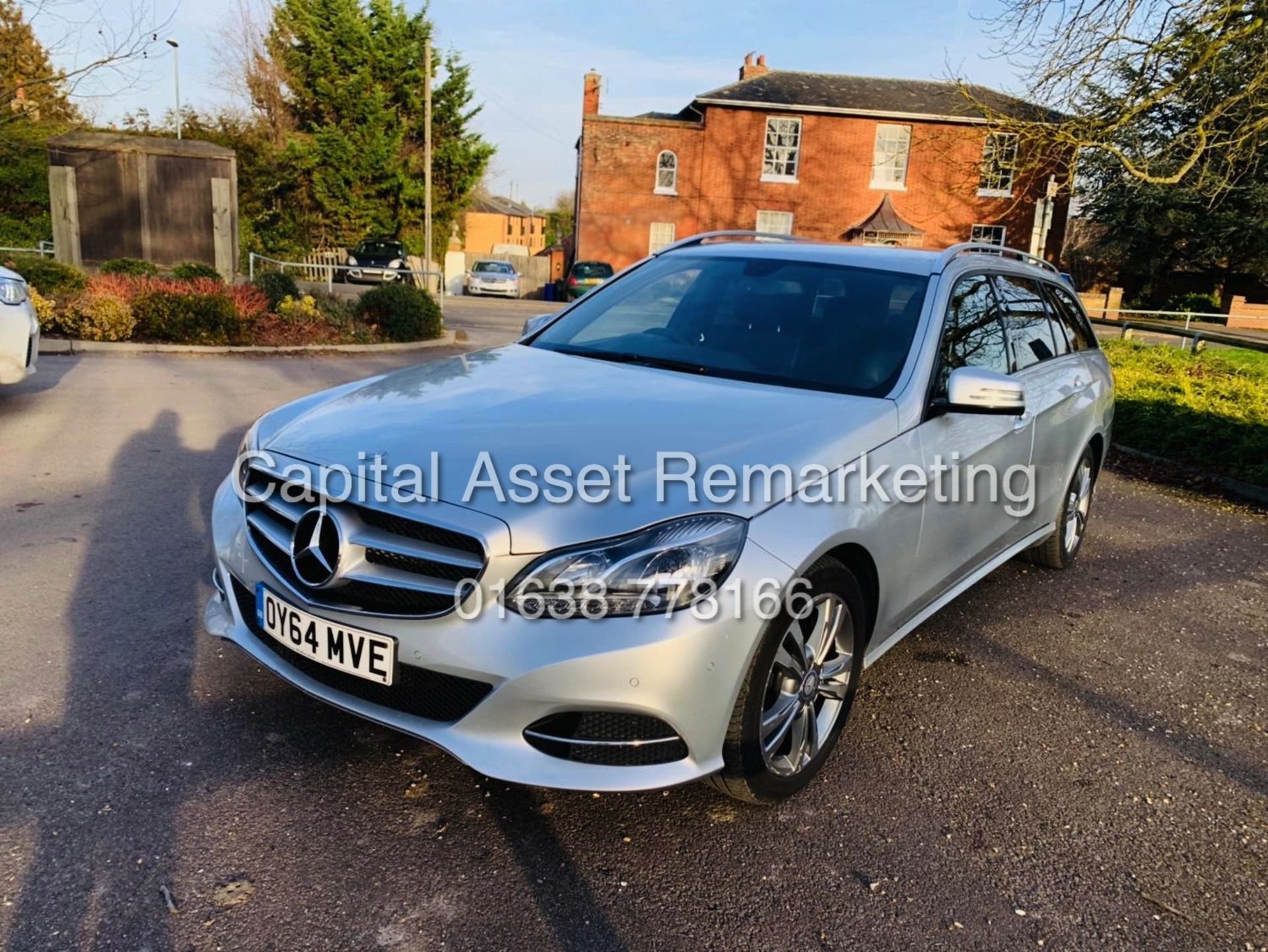 (ON SALE) MERCEDES E300d "HYBRID - SPECIAL EQUIPMENT" ESTATE (2015 MODEL) 1 OWNER - SAT NAV -LEATHER - Image 7 of 31