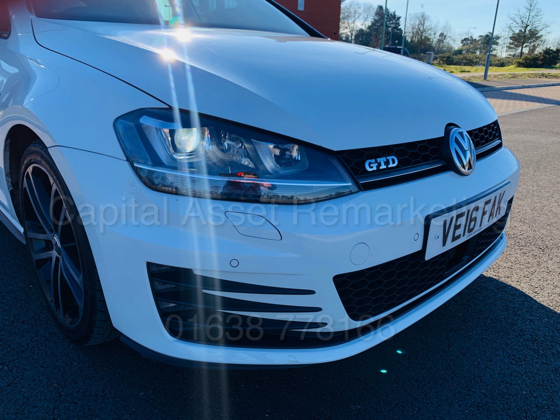 VOLKSWAGEN GOLF *GTD EDITON* 5 DOOR (2016) '2.0 TDI - 184 BHP - AUTO / DSG' (1 OWNER) **HUGE SPEC** - Bild 14 aus 58