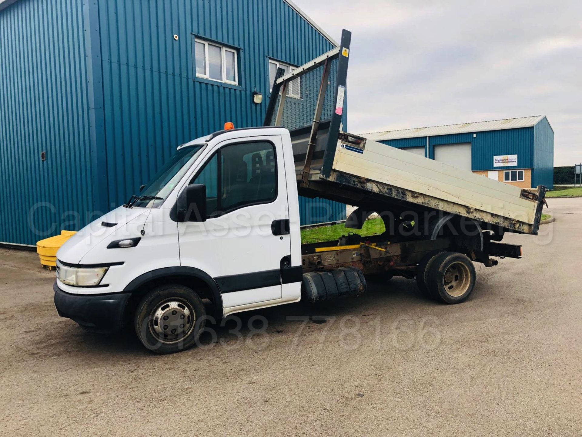 IVECO DAILY 35C12 *LCV - TIPPER TRUCK* (2005) '2.3 DIESEL - 115 BHP - 5 SPEED' **3500 KG** (NO VAT) - Image 4 of 17