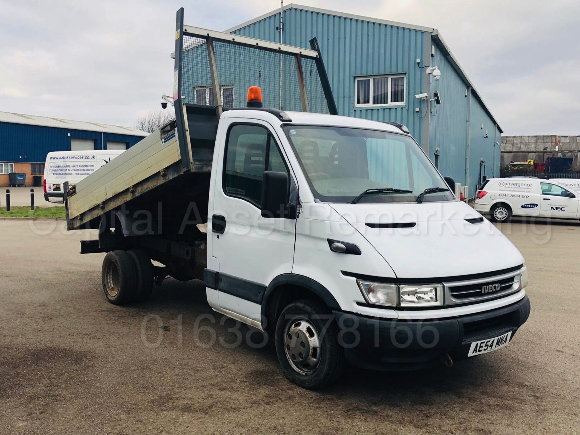 IVECO DAILY 35C12 *LCV - TIPPER TRUCK* (2005) '2.3 DIESEL - 115 BHP - 5 SPEED' **3500 KG** (NO VAT)