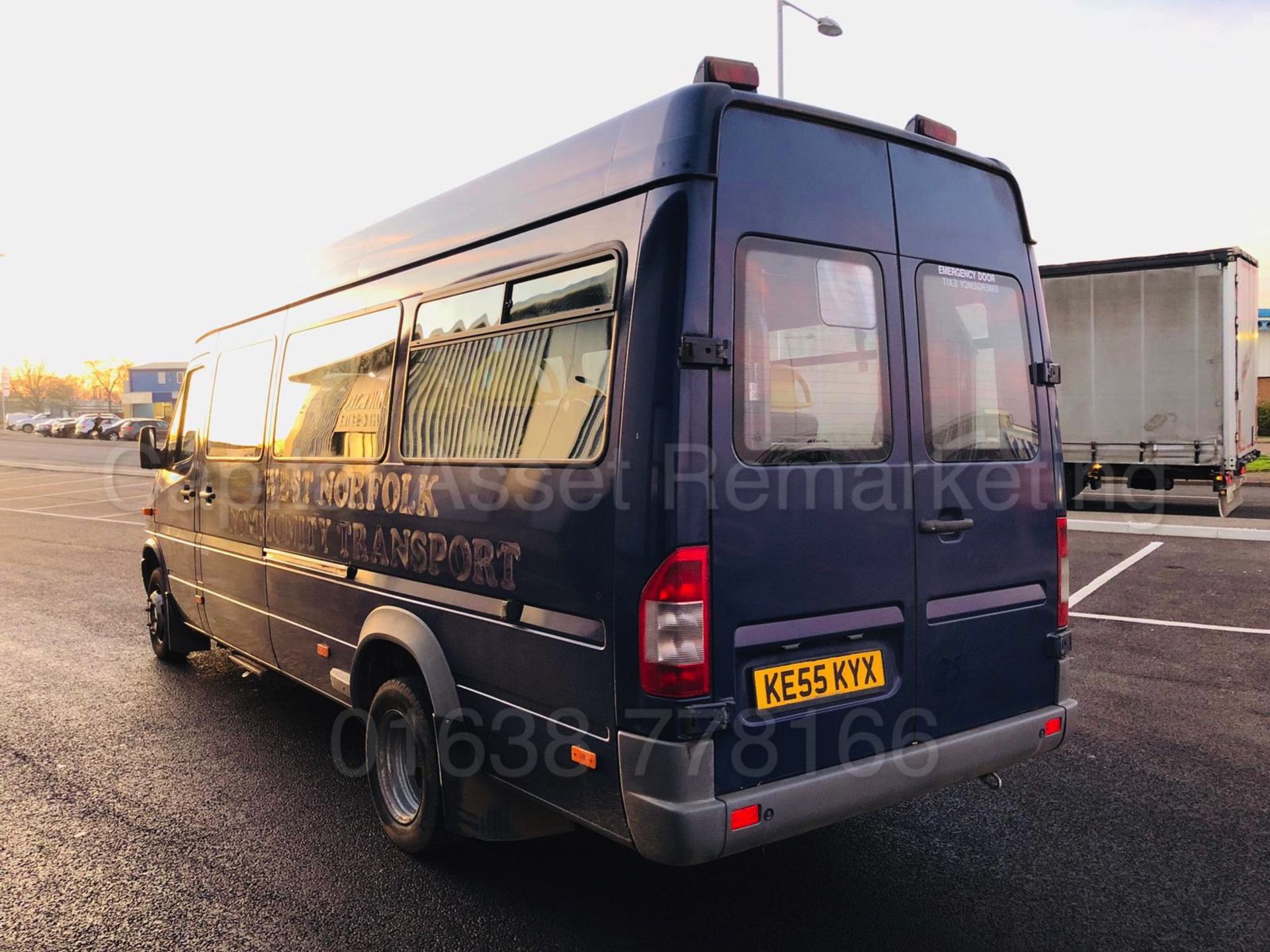 MERCEDES SPRINTER 411 CDI *LWB - 16 SEATER MINI-BUS* (2006) 'QUICK RELEASE SEATS - WHEEL CHAIR LIFT* - Bild 5 aus 24