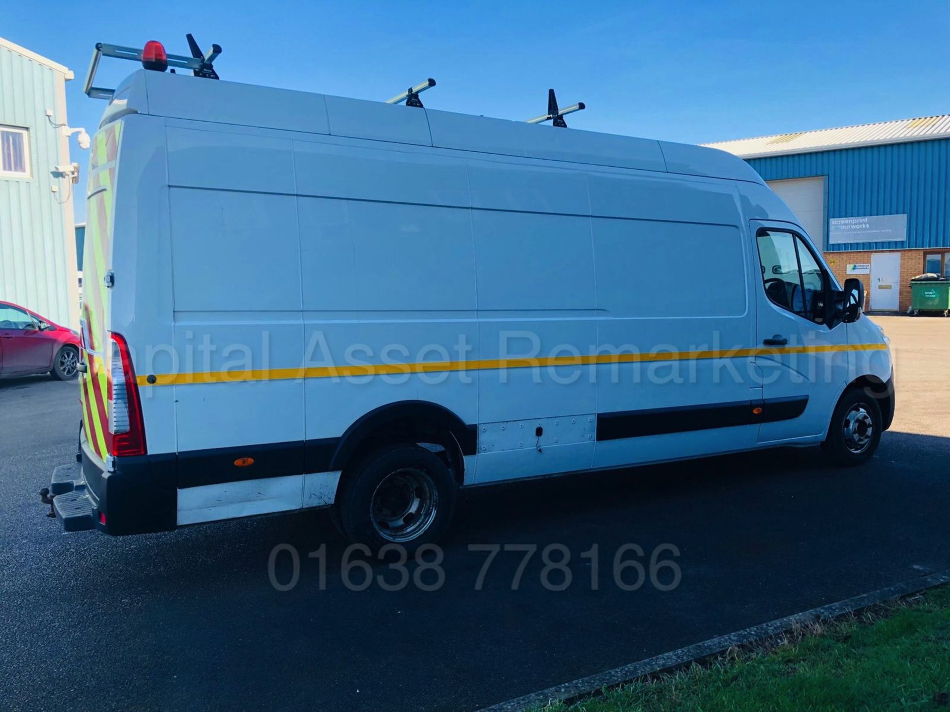 VAUXHALL MOVANO R3500 DRW *L4 - EXTRA LONG WHEEL BASE* (2016 MODEL) '2.3 CDTI - 125 BHP - 6 SPEED' - Bild 8 aus 27