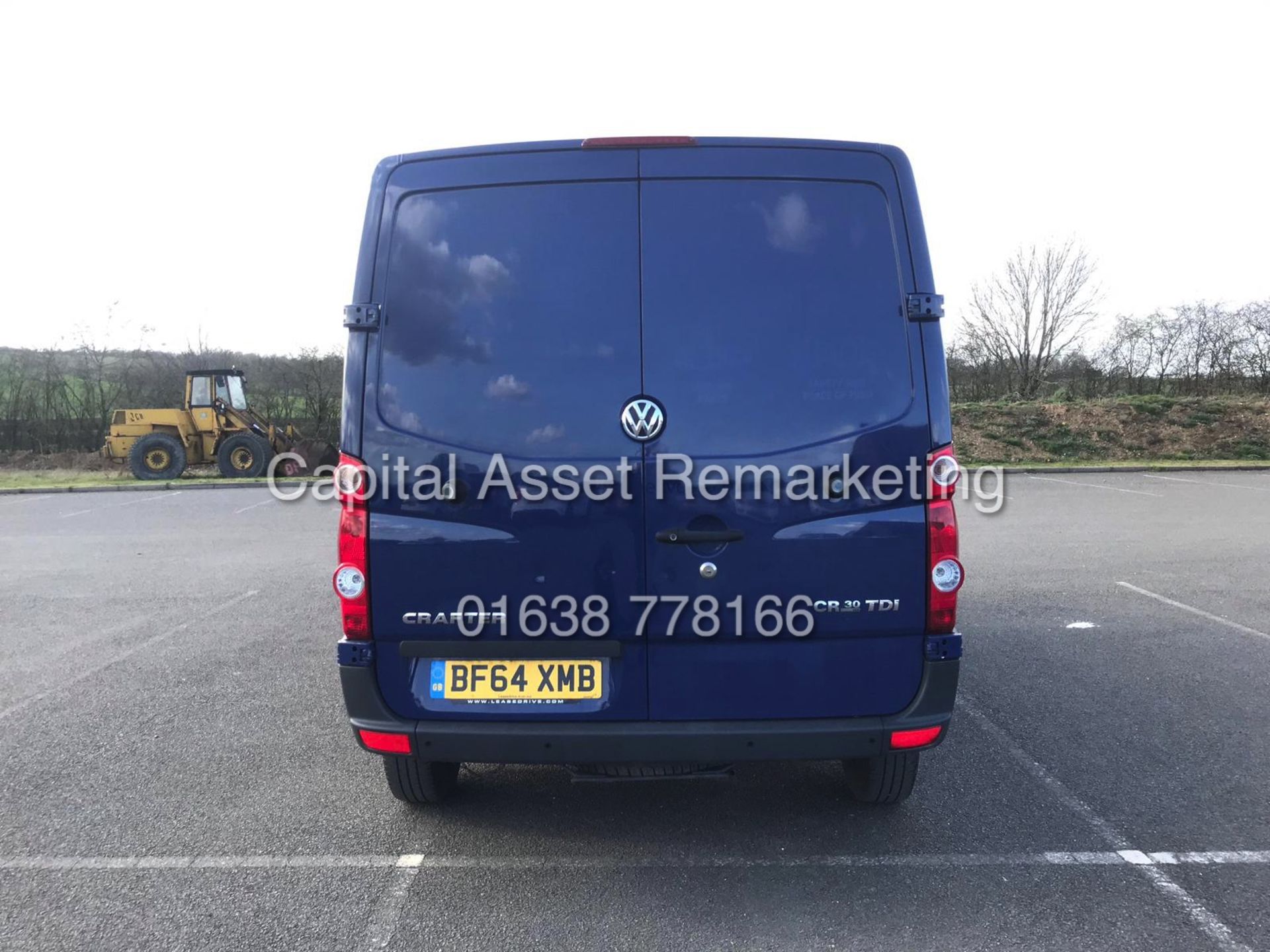 (ON SALE) VOLKSWAGEN CRAFTER 2.0TDI CR30 (2015 MODEL) AIR CON - ELECTRIC PACK - Image 3 of 12