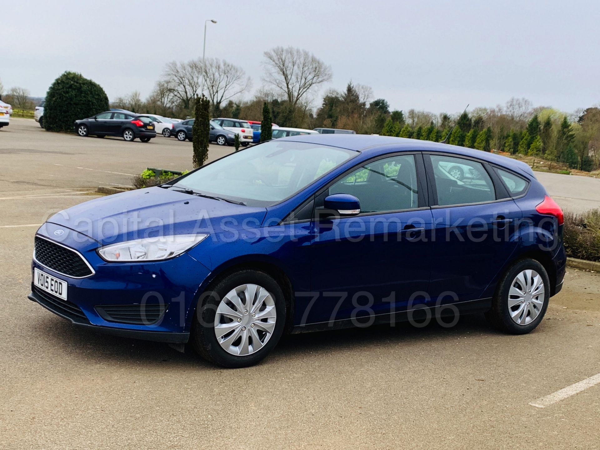 FORD FOCUS *STYLE* 5 DOOR HATCHBACK (2015-NEW MODEL) '1.5 TDCI-6 SPEED' (1 OWNER FROM NEW) *SAT NAV* - Image 6 of 39