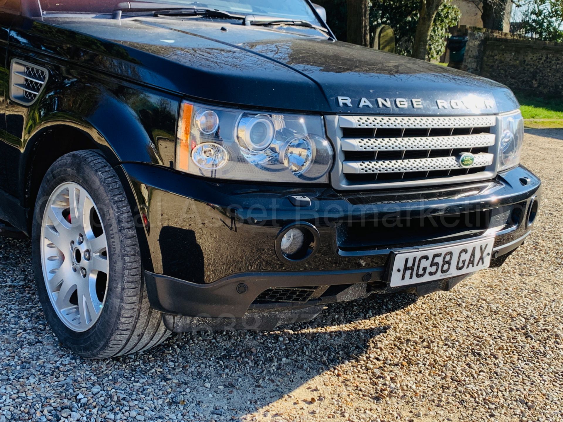 (On Sale) RANGE ROVER SPORT *HSE EDITION* (2009) 'TDV8 - AUTO' *LEATHER - SAT NAV - REAR DVD'S' - Image 14 of 58