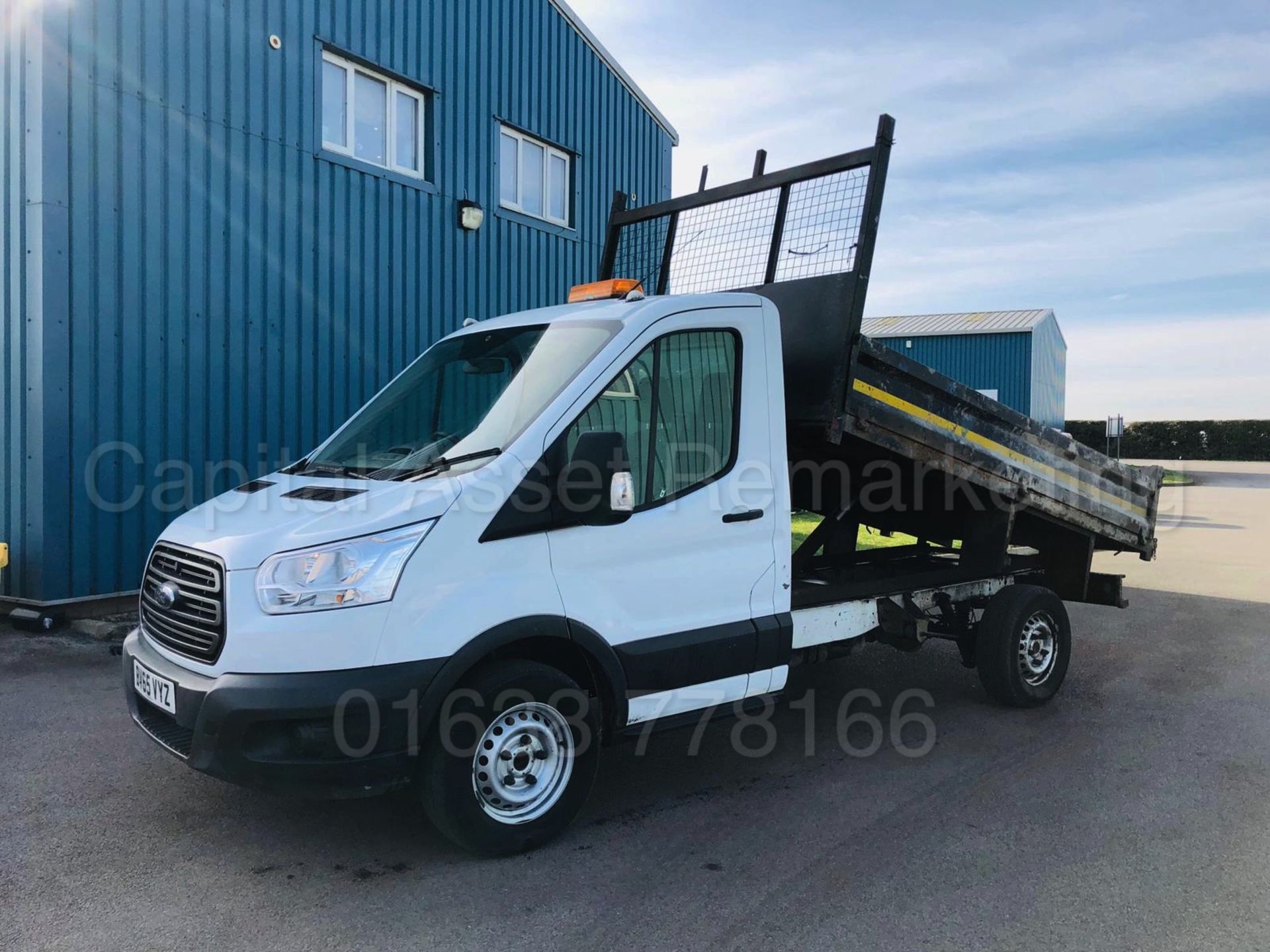 (On Sale) FORD TRANSIT T350 *SINGLE CAB - TIPPER* (65 REG) '2.2 TDCI -125 BHP - 6 SPEED' **3500 KG** - Image 4 of 21