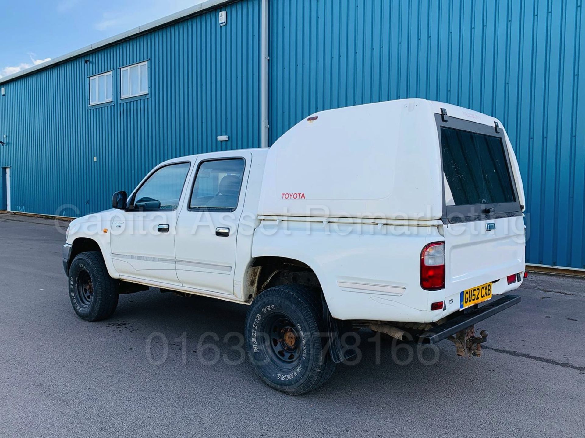 (On Sale) TOYOTA HILUX *EX EDITION* D/CAB PICK-UP (52 REG) '2.5 DIESEL - 5 SPEED' *AIR CON* (NO VAT) - Image 4 of 21