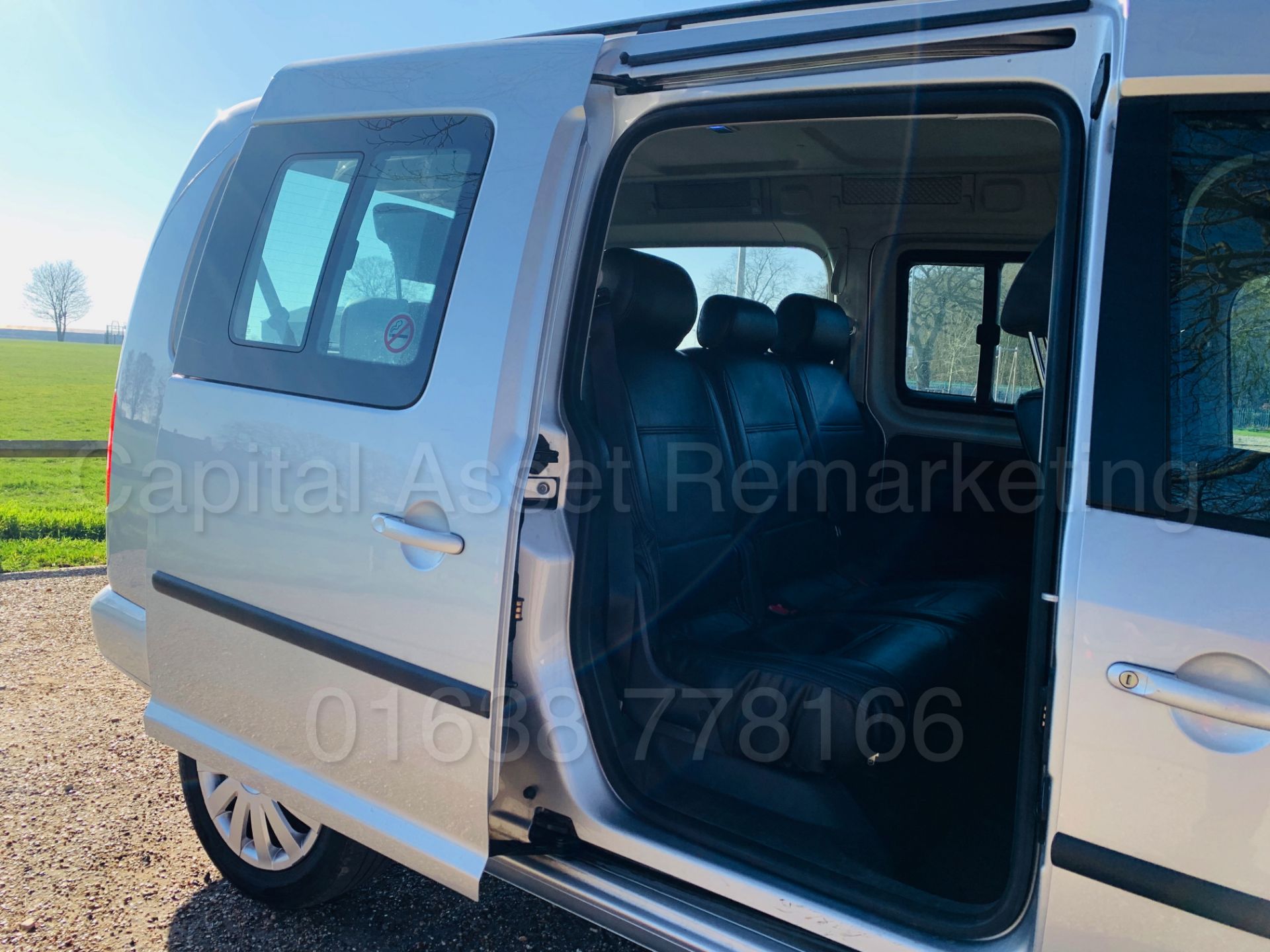 (On Sale) VOLKSWAGEN CADDY MAXI LIFE *7 SEATER MPV* (64 REG) '2.0 TDI-140 BHP-6 SPEED' *AC* (NO VAT) - Image 23 of 42