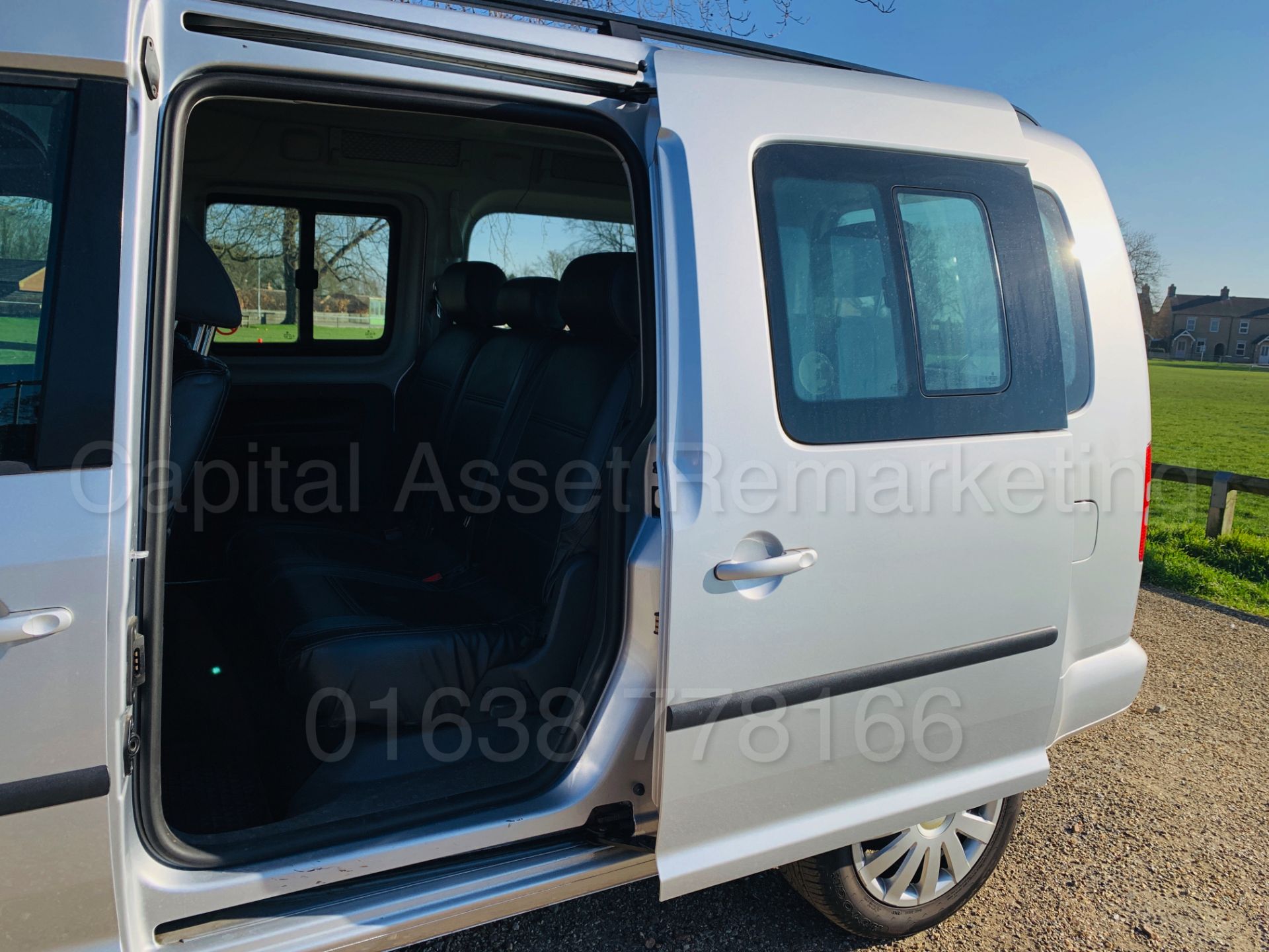 (On Sale) VOLKSWAGEN CADDY MAXI LIFE *7 SEATER MPV* (64 REG) '2.0 TDI-140 BHP-6 SPEED' *AC* (NO VAT) - Image 19 of 42