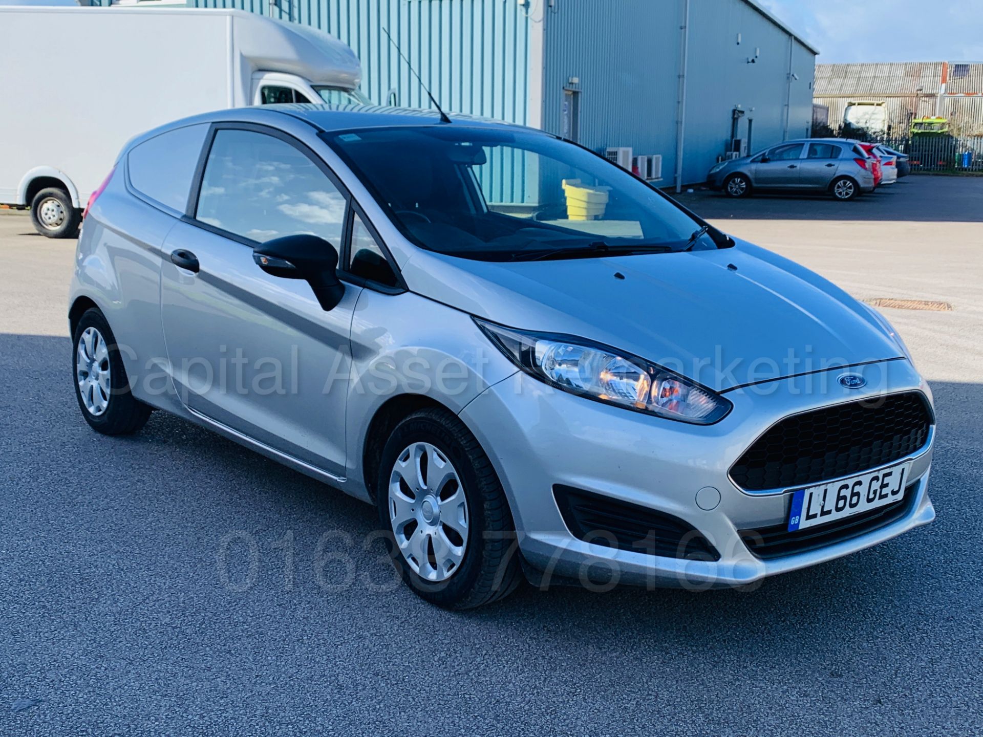 FORD FIESTA *LCV - PANEL VAN* (2017 MODEL) '1.5 TDCI - 95 BHP - STOP/START' **AIR CON - BLUETOOTH** - Image 2 of 34