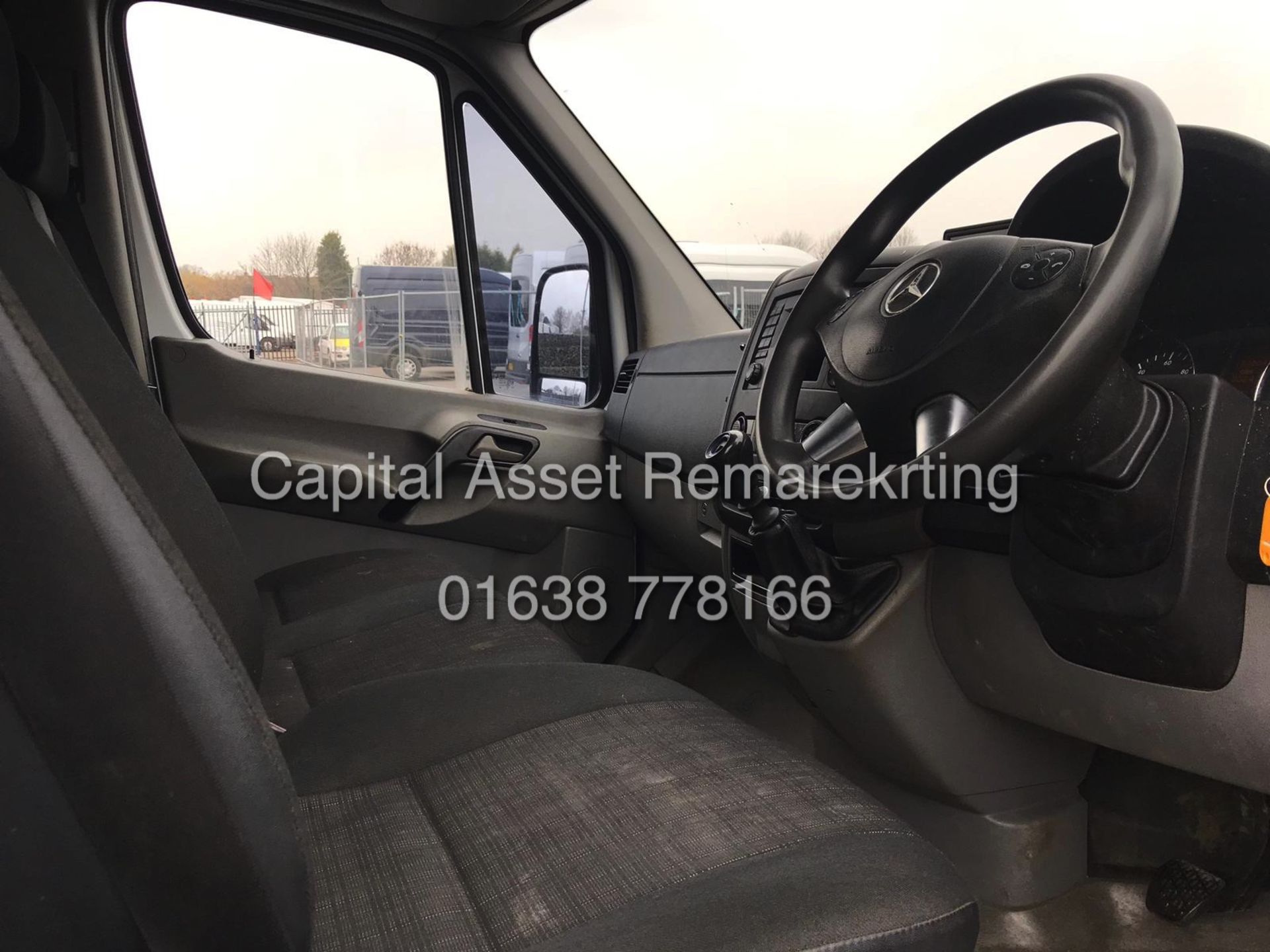 MERCEDES SPRINTER 313CDI MEDIUM WHEEL BASE - 14 REG NEW SHAPE - AIR CONDITIONING - GREAT SPEC - WOW! - Image 6 of 13