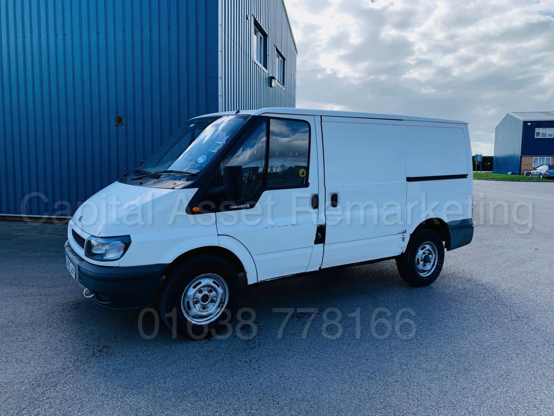 (On Sale) FORD TRANSIT T300 *SWB -PANEL VAN* (2005) '2.3 PETROL/GAS - BI-FUEL - 140 BHP' *LOW MILES* - Image 2 of 26