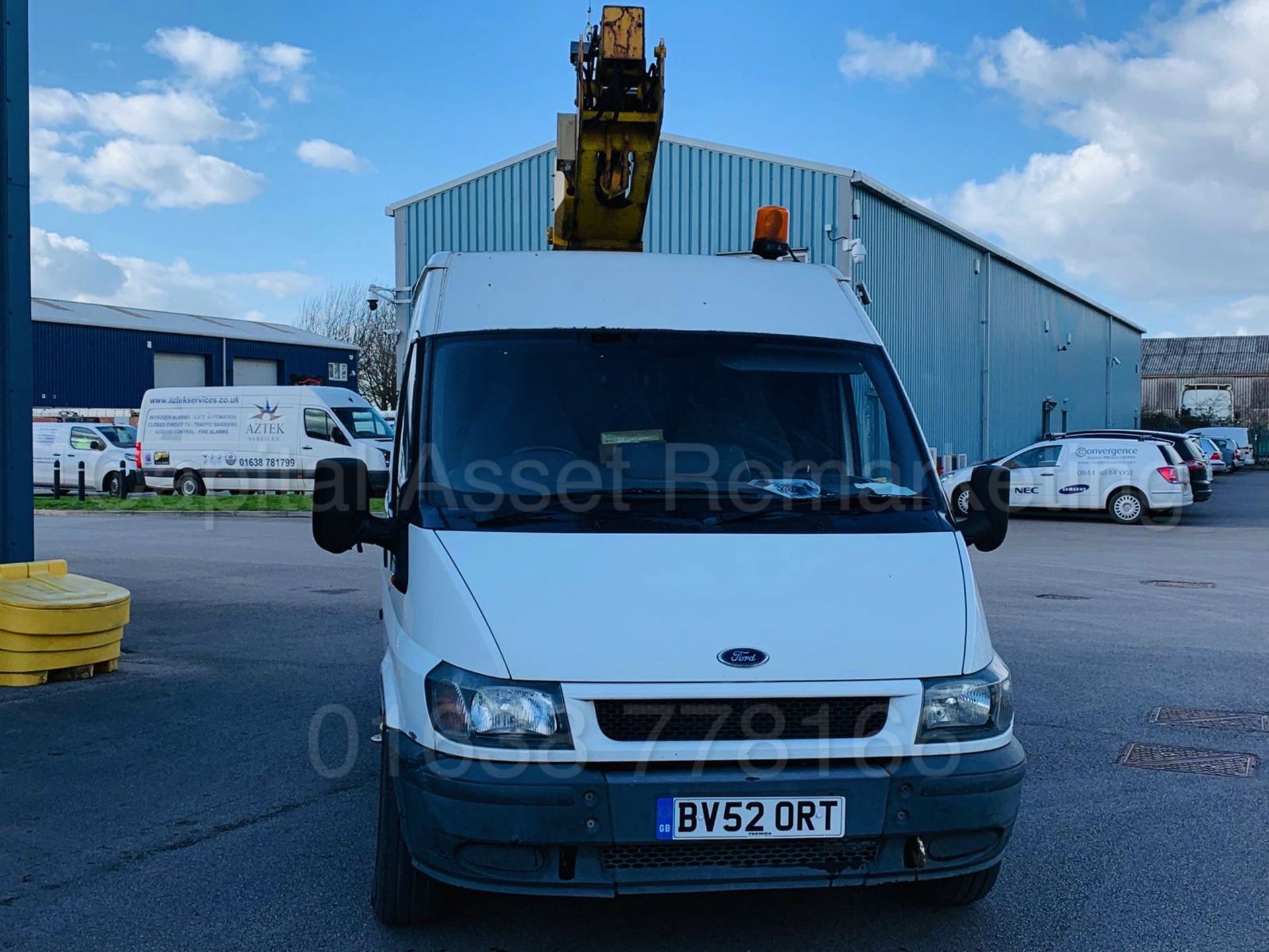 (On Sale) FORD TRANSIT T350 *CHERRY PICKER / ACCESS PLATFORM* (52 REG) '2.4 TDCI - 5 SPEED' (NO VAT) - Image 9 of 25