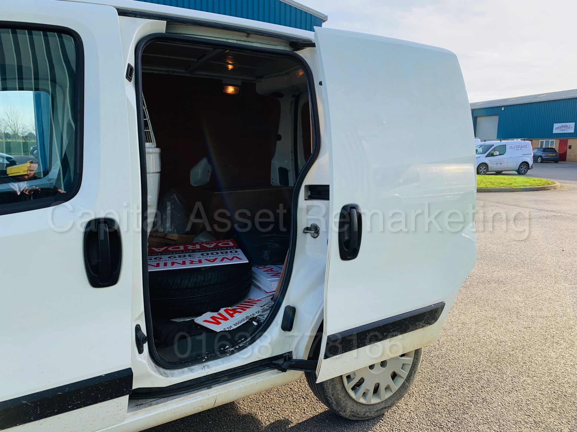 (On Sale) PEUGEOT BIPPER *PROFESSIONAL* LCV - PANEL VAN (65 REG) 'HDI - 5 SPEED' (1 OWNER) *AIR CON* - Image 19 of 36