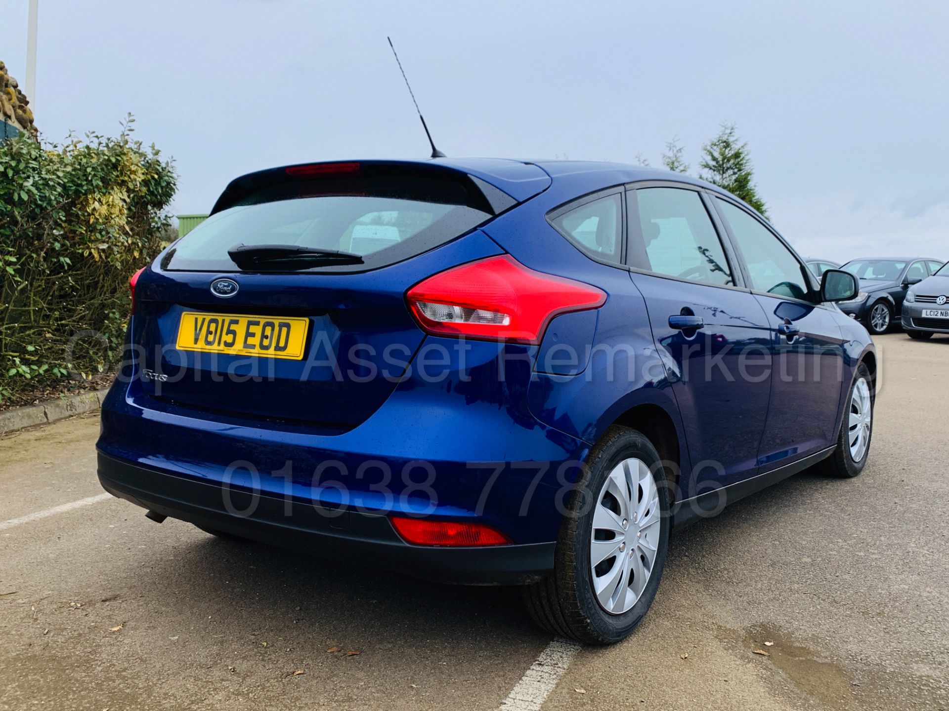 FORD FOCUS *STYLE* 5 DOOR HATCHBACK (2015-NEW MODEL) '1.5 TDCI-6 SPEED' (1 OWNER FROM NEW) *SAT NAV* - Image 10 of 39