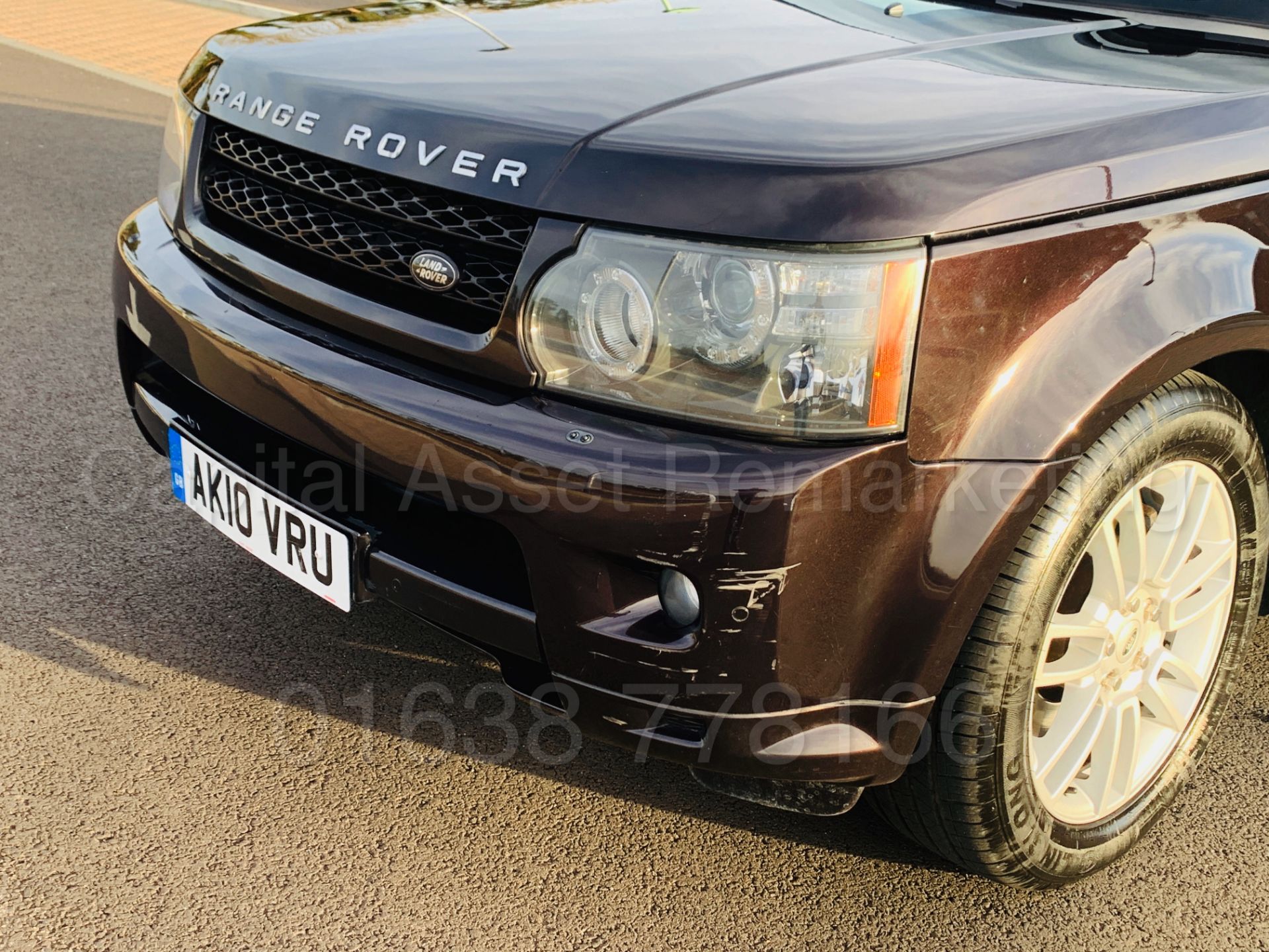 RANGE ROVER SPORT *HSE EDITION* (2010) '3.6 TDV8 - 272 BHP - AUTO' *LEATHER - SAT NAV* (HUGE SPEC) - Image 17 of 54