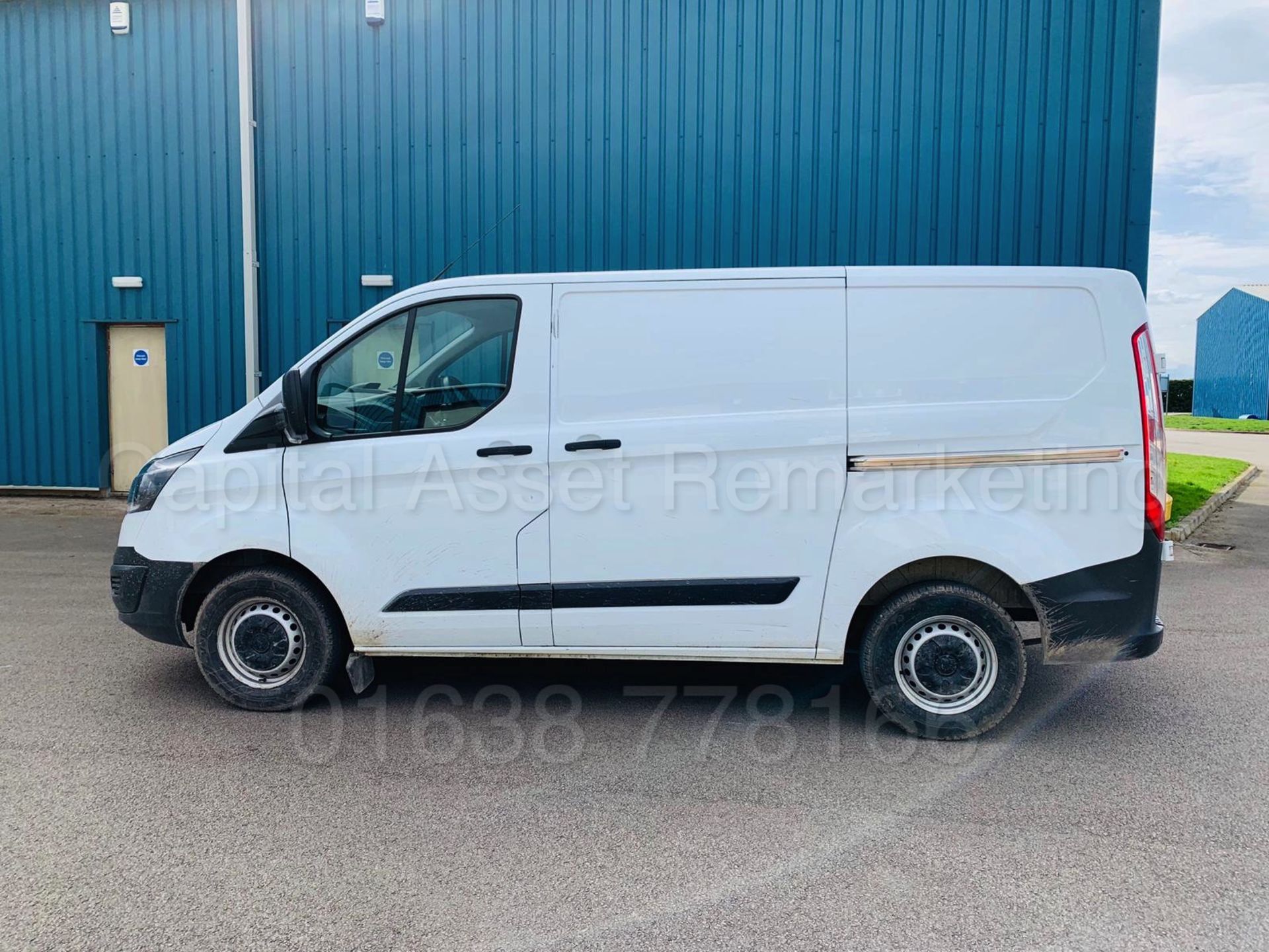 FORD TRANSIT CUSTOM 290 ECO-TECH *LCV - SWB PANEL VAN* (2015) '2.2 TDCI - 6 SPEED' - Image 6 of 26