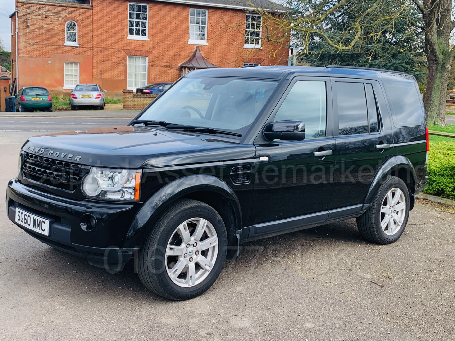 LAND ROVER DISCOVERY 4 **XS EDITION** (2011 MODEL) '3.0 TDV6 - 245 BHP - AUTO' *7 SEATER* (NO VAT) - Image 6 of 55