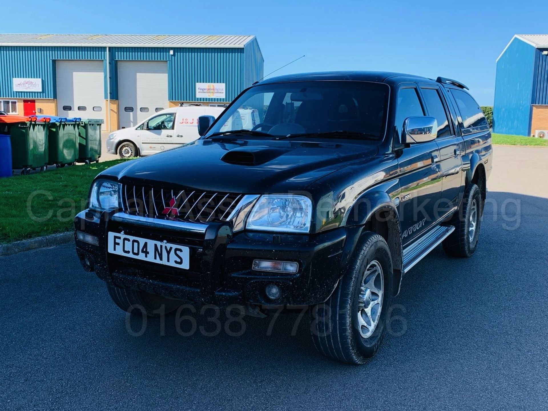 (On Sale) MITSUBISHI L200 *WARRIOR* D/CAB PICK-UP (2004) '2.5 DIESEL - 5 SPEED' *AIR CON - LEATHER* - Bild 2 aus 26