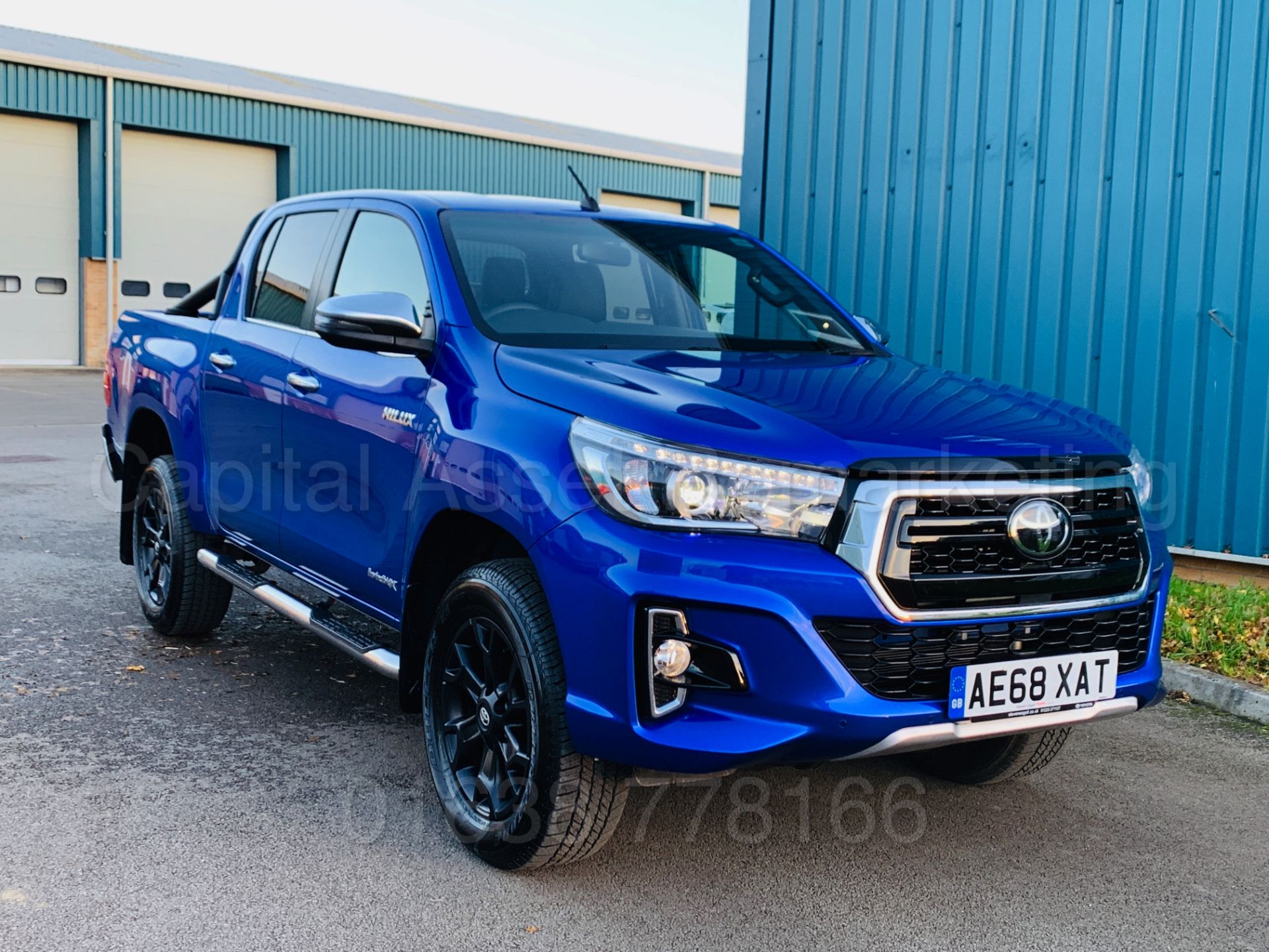 TOYOTA HILUX *INVINCIBLE X - LE* D/CAB PICK-UP (2019 MODEL) 'D-4D - AUTO - LEATHER - SAT NAV' *LOOK* - Image 3 of 65