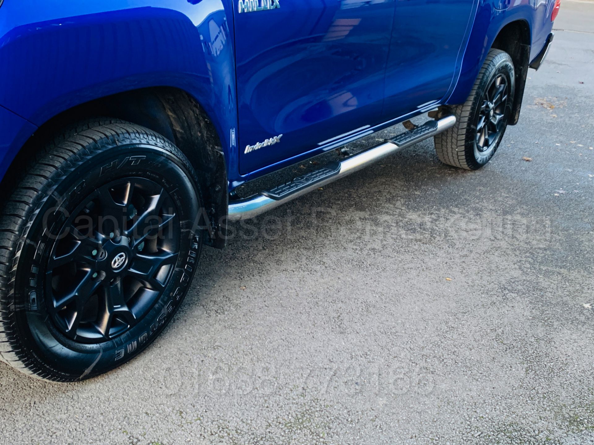 TOYOTA HILUX *INVINCIBLE X - LE* D/CAB PICK-UP (2019 MODEL) 'D-4D - AUTO - LEATHER - SAT NAV' *LOOK* - Image 20 of 65