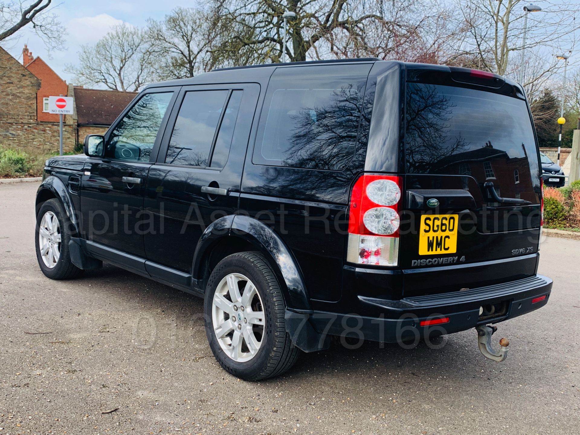 LAND ROVER DISCOVERY 4 **XS EDITION** (2011 MODEL) '3.0 TDV6 - 245 BHP - AUTO' *7 SEATER* (NO VAT) - Image 7 of 55