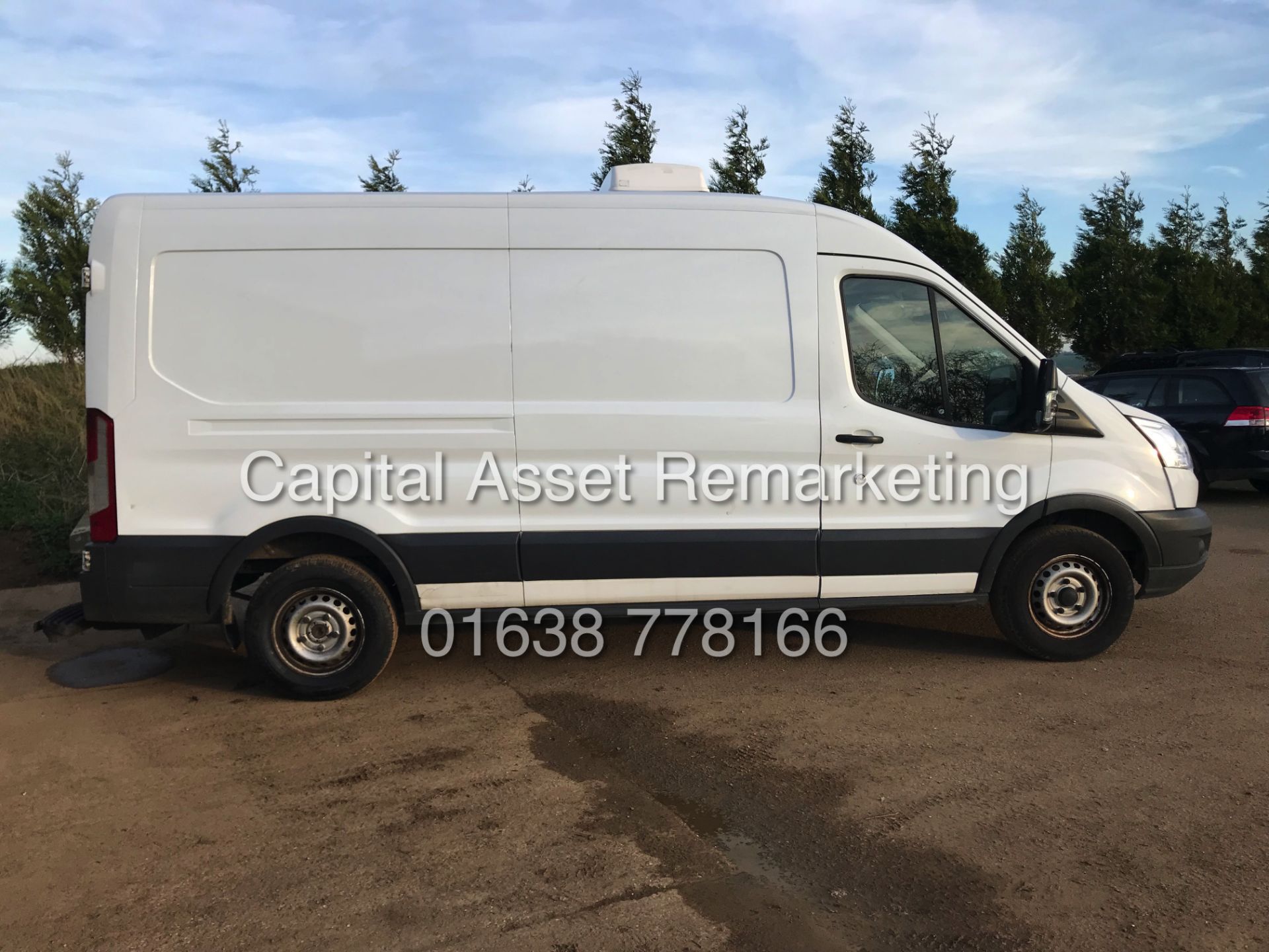 FORD TRANSIT 2.2TDCI 350 LWB (15 REG NEW SHAPE) 125PSI - SAT NAV - GAH UNIT - 1 OWNER - Image 9 of 16