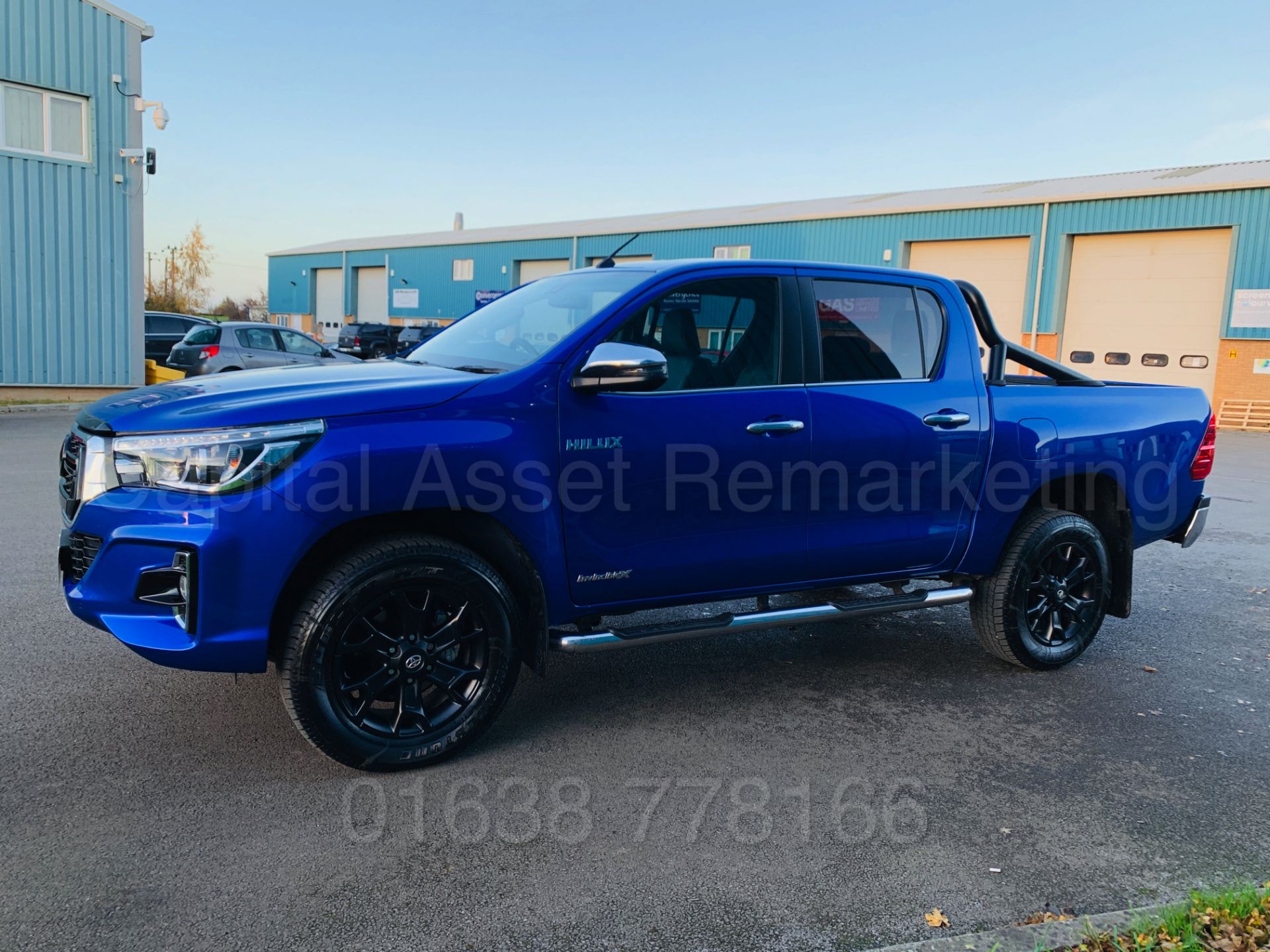 TOYOTA HILUX *INVINCIBLE X - LE* D/CAB PICK-UP (2019 MODEL) 'D-4D - AUTO - LEATHER - SAT NAV' *LOOK* - Image 7 of 65