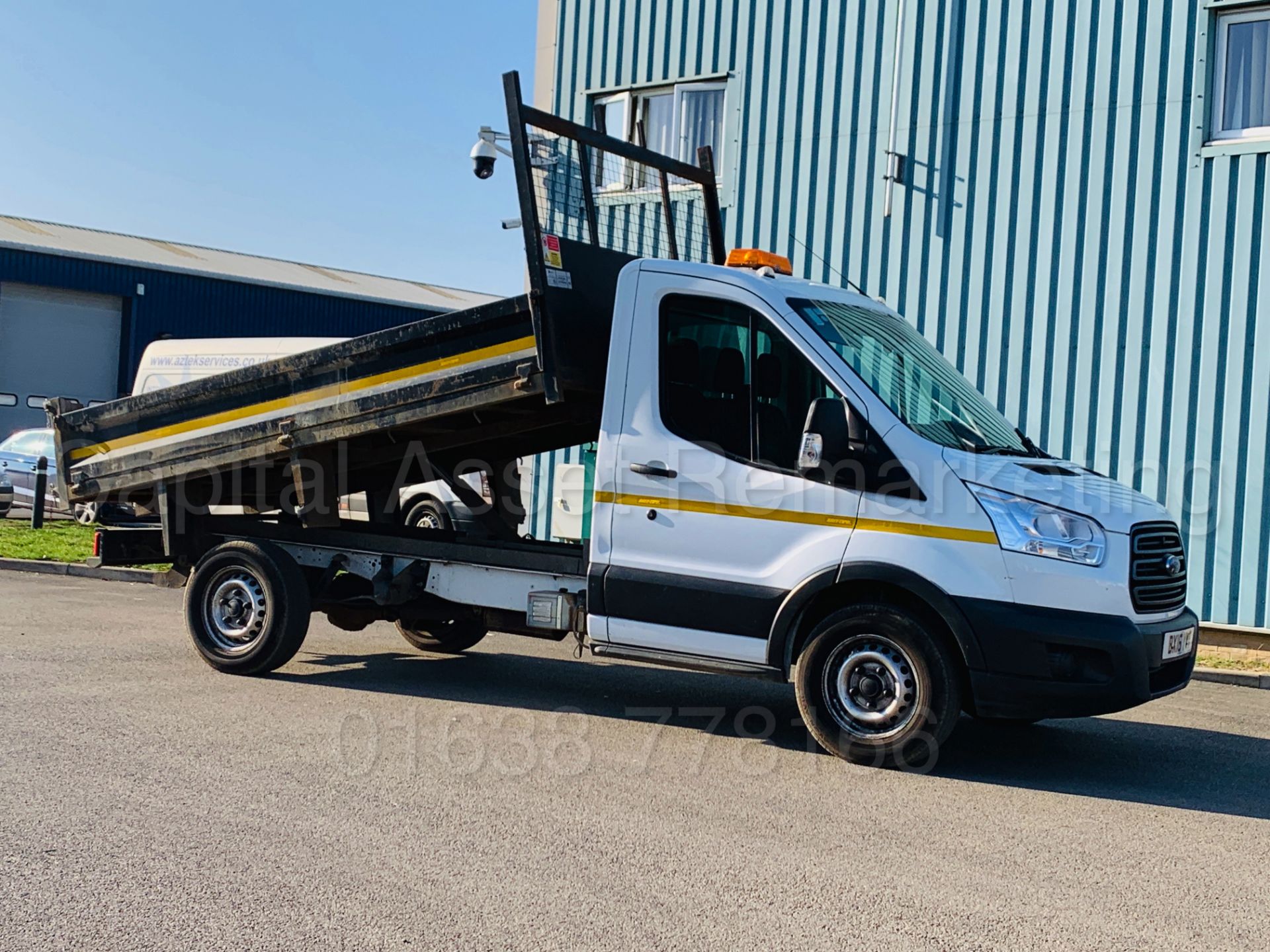 FORD TRANSIT 125 T350 *SINGLE CAB - TIPPER* (2016) '2.2 TDCI - 125 BHP - 6 SPEED' **3500 KG** - Image 23 of 46