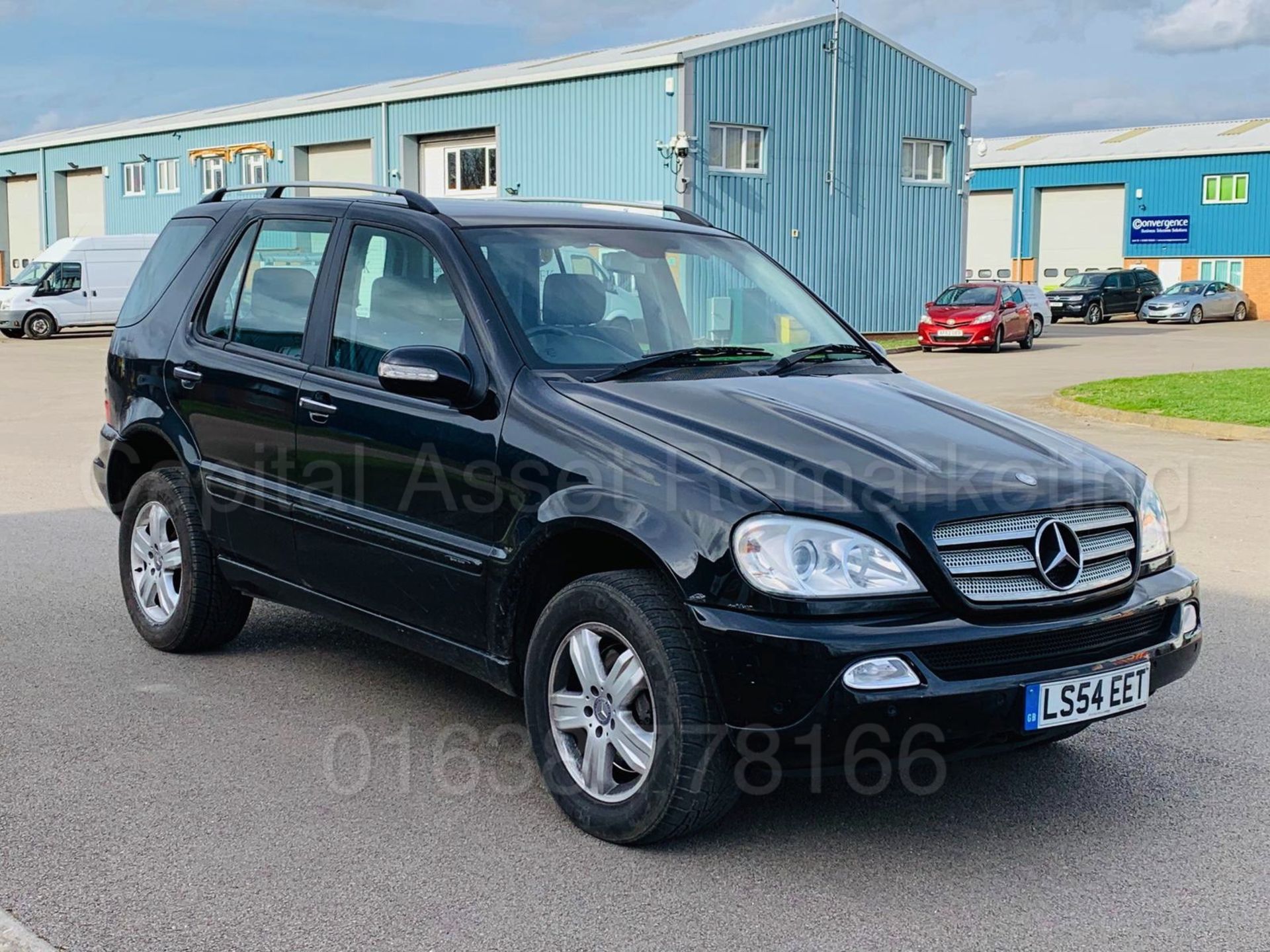 MERCEDES-BENZ ML 270 CDI *SPECIAL EDITION* (2005 MODEL) '2.7 DIESEL - 163 BHP - AUTO' **HUGE SPEC**