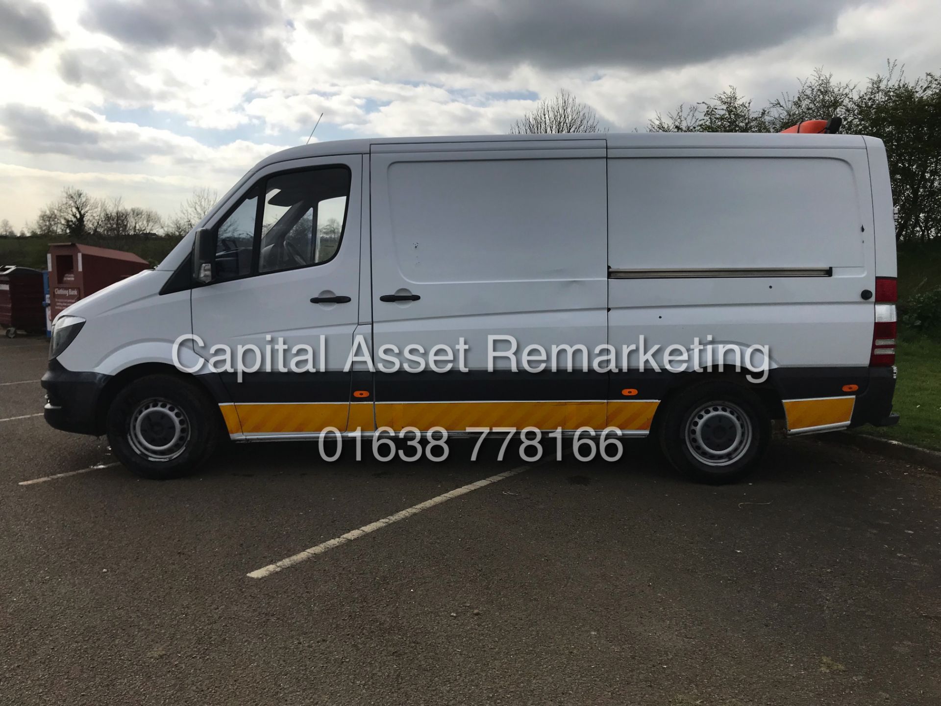 (ON SALE) MERCEDES SPRINTER 313CDI "130BHP" (14 REG) AIR CON - 1 OWNER FSH - ELEC PACK - CRUISE - Image 6 of 16