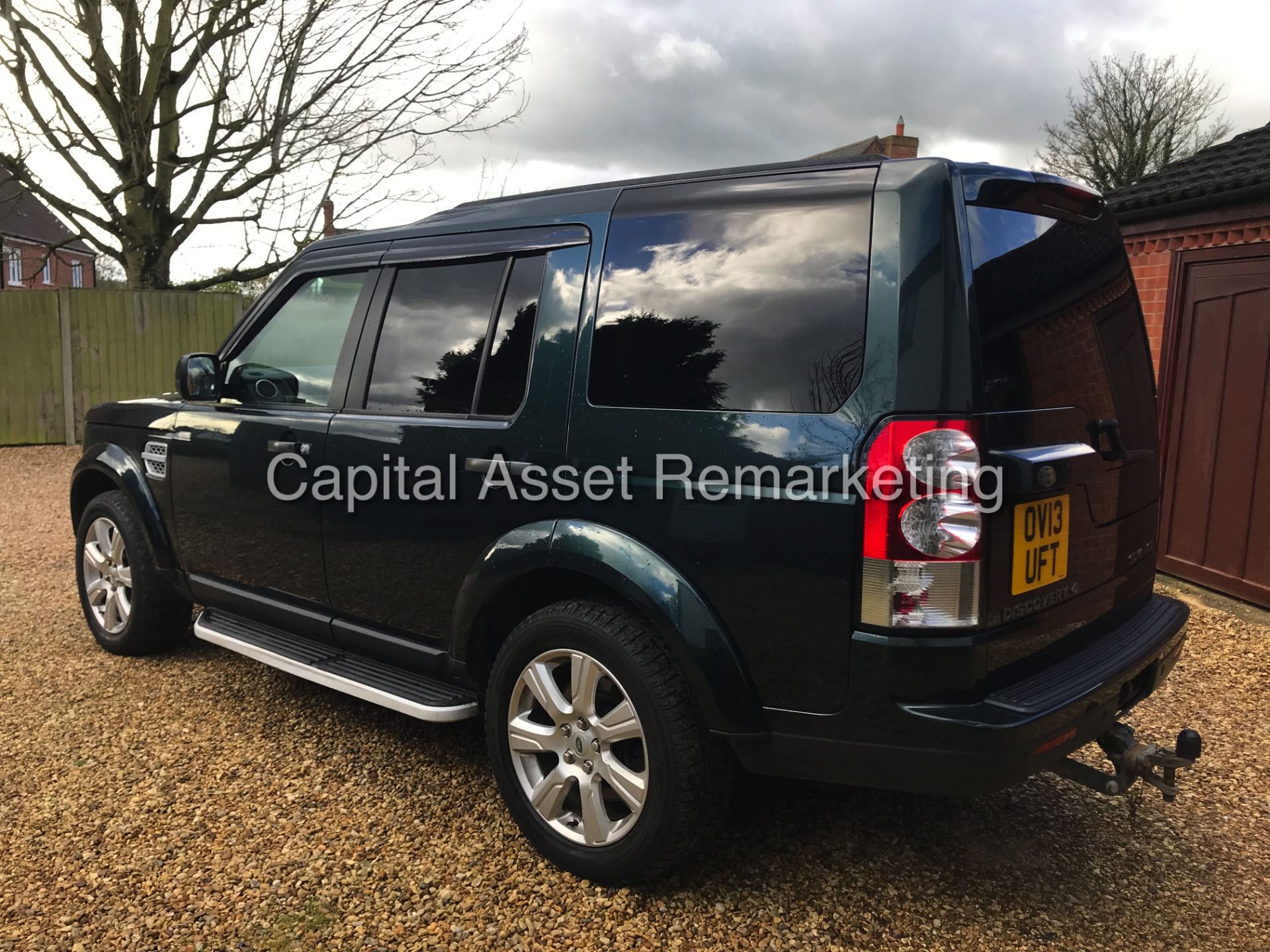 LAND ROVER DISCOVERY 4 "HSE" 3.0 SDV6 AUTOMATIC (13 REG) 7 SEATER - FULL LEATHER - SAT NAV *LOOK* - Image 4 of 25