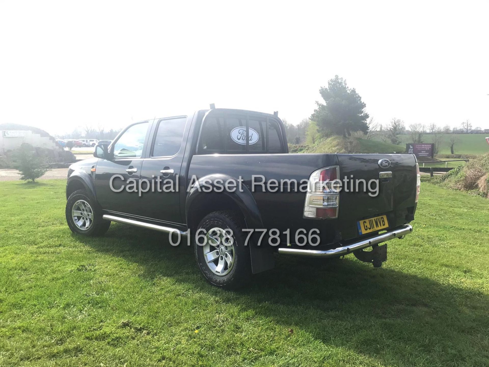 FORD RANGER 2.5TDCI "XLT - BLACK EDITION" D/C (11 REG) 4X4 PICK-UP - AIR CON - ELEC PACK - LEATHER - Image 4 of 15