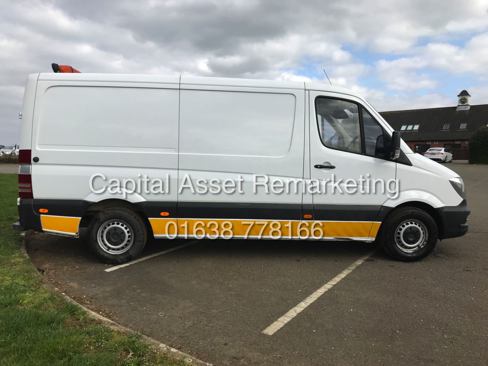 (ON SALE) MERCEDES SPRINTER 313CDI "130BHP" (14 REG) AIR CON - 1 OWNER FSH - ELEC PACK - CRUISE - Image 2 of 16