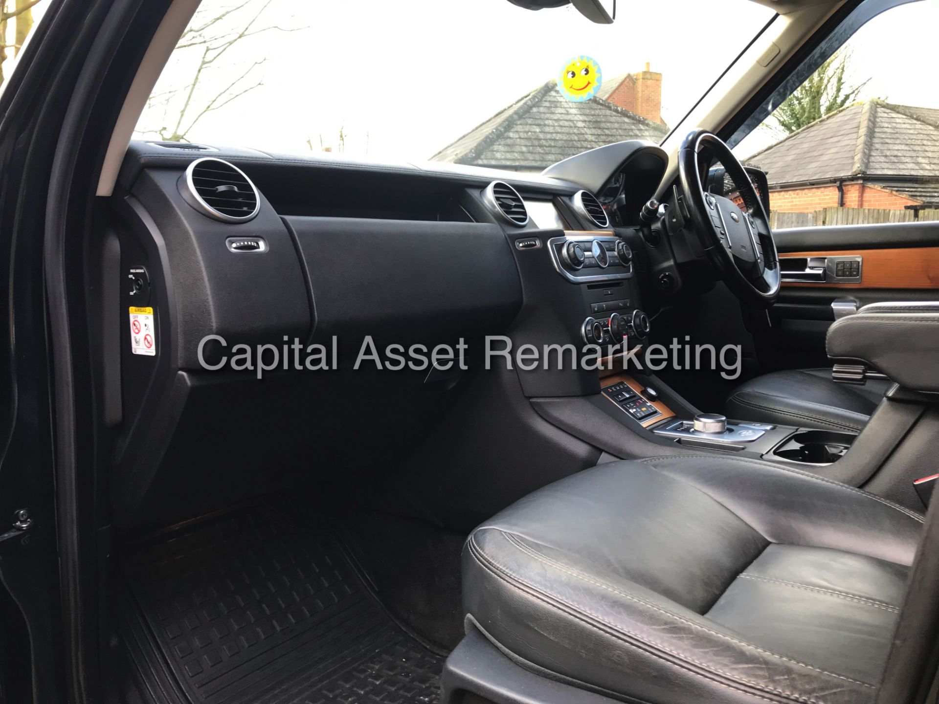LAND ROVER DISCOVERY 4 "HSE" 3.0 SDV6 AUTOMATIC (13 REG) 7 SEATER - FULL LEATHER - SAT NAV *LOOK* - Image 13 of 25