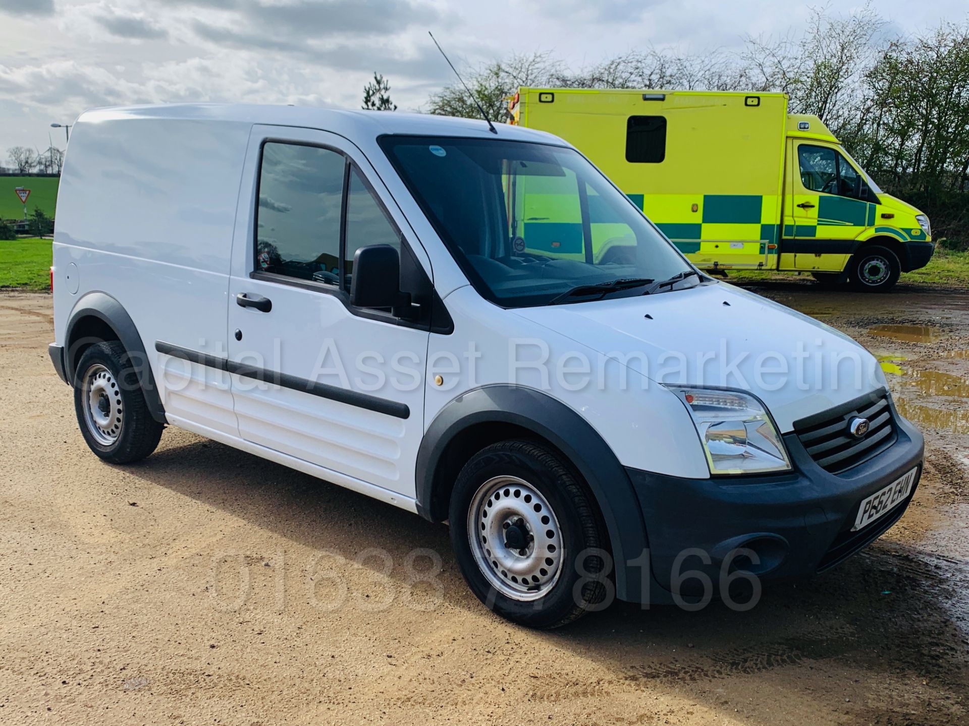 ON SALE FORD TRANSIT CONNECT T200 *LCV - PANEL VAN* (2013 MODEL) '1.8 TDCI -*LOW MILES - Image 10 of 30