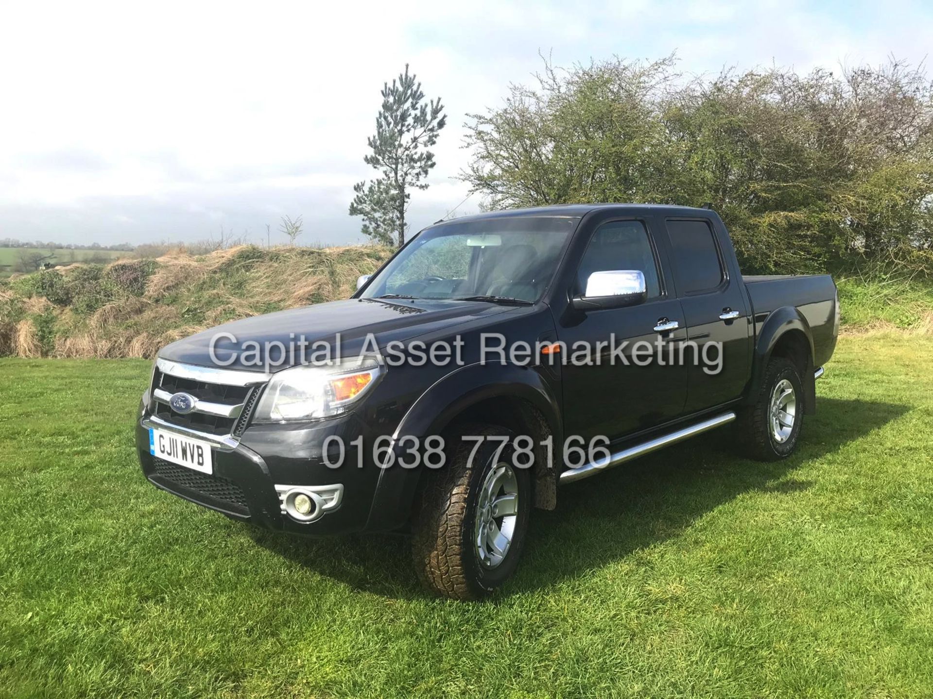 FORD RANGER 2.5TDCI "XLT - BLACK EDITION" D/C (11 REG) 4X4 PICK-UP - AIR CON - ELEC PACK - LEATHER - Image 3 of 15